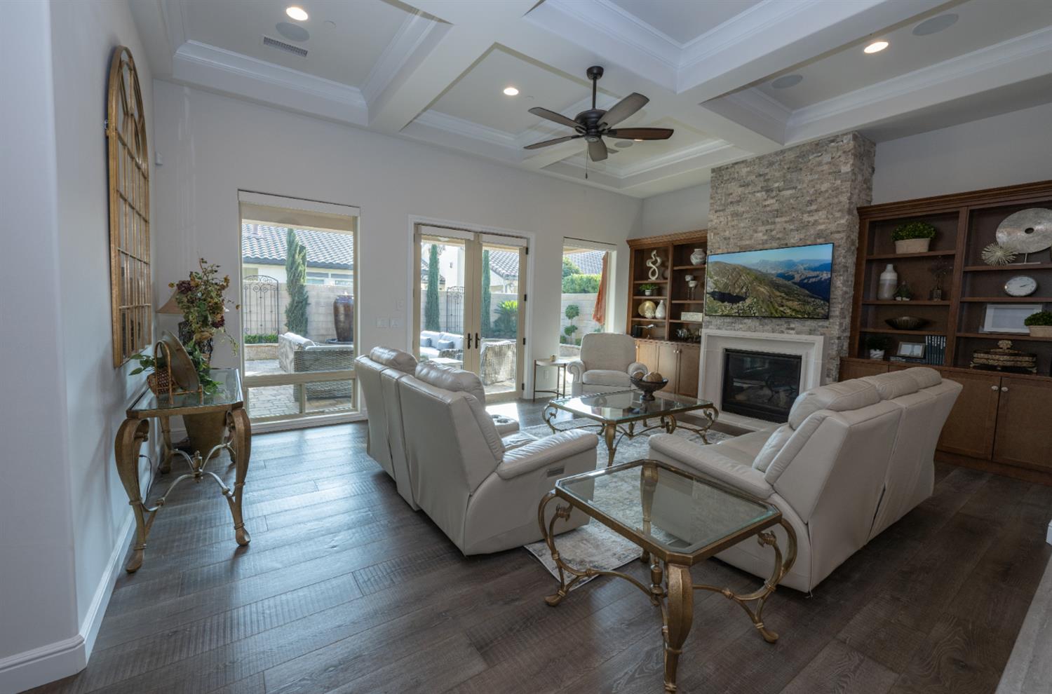 1863 E Calle Verde Way, Fresno, CA, 93730