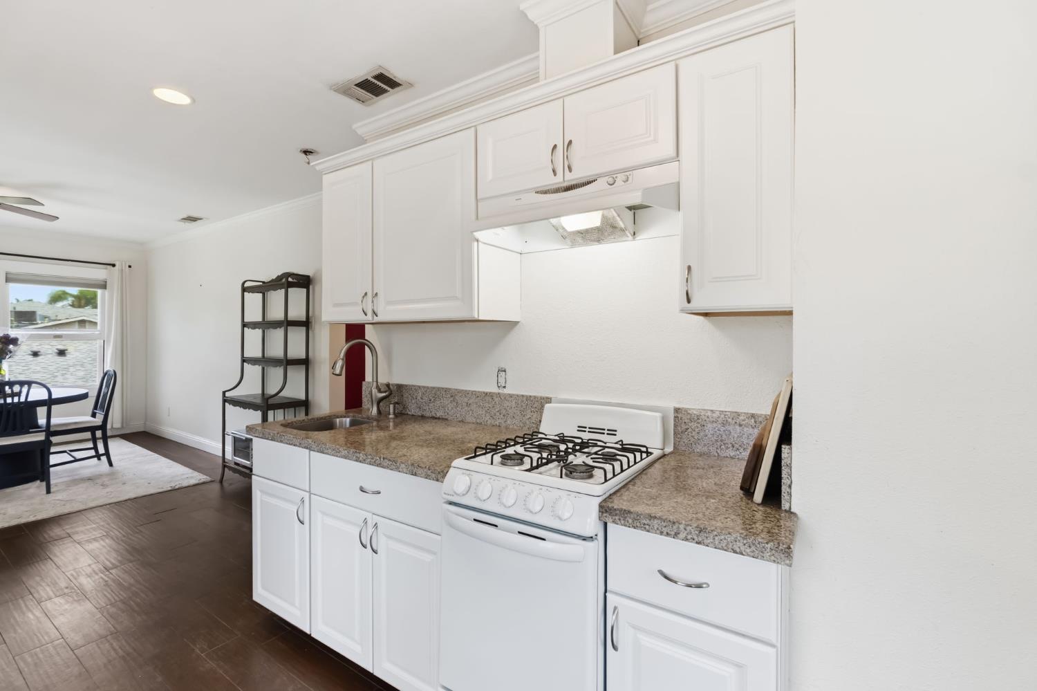 807 N Van Ness Avenue, Fresno, CA, 93728