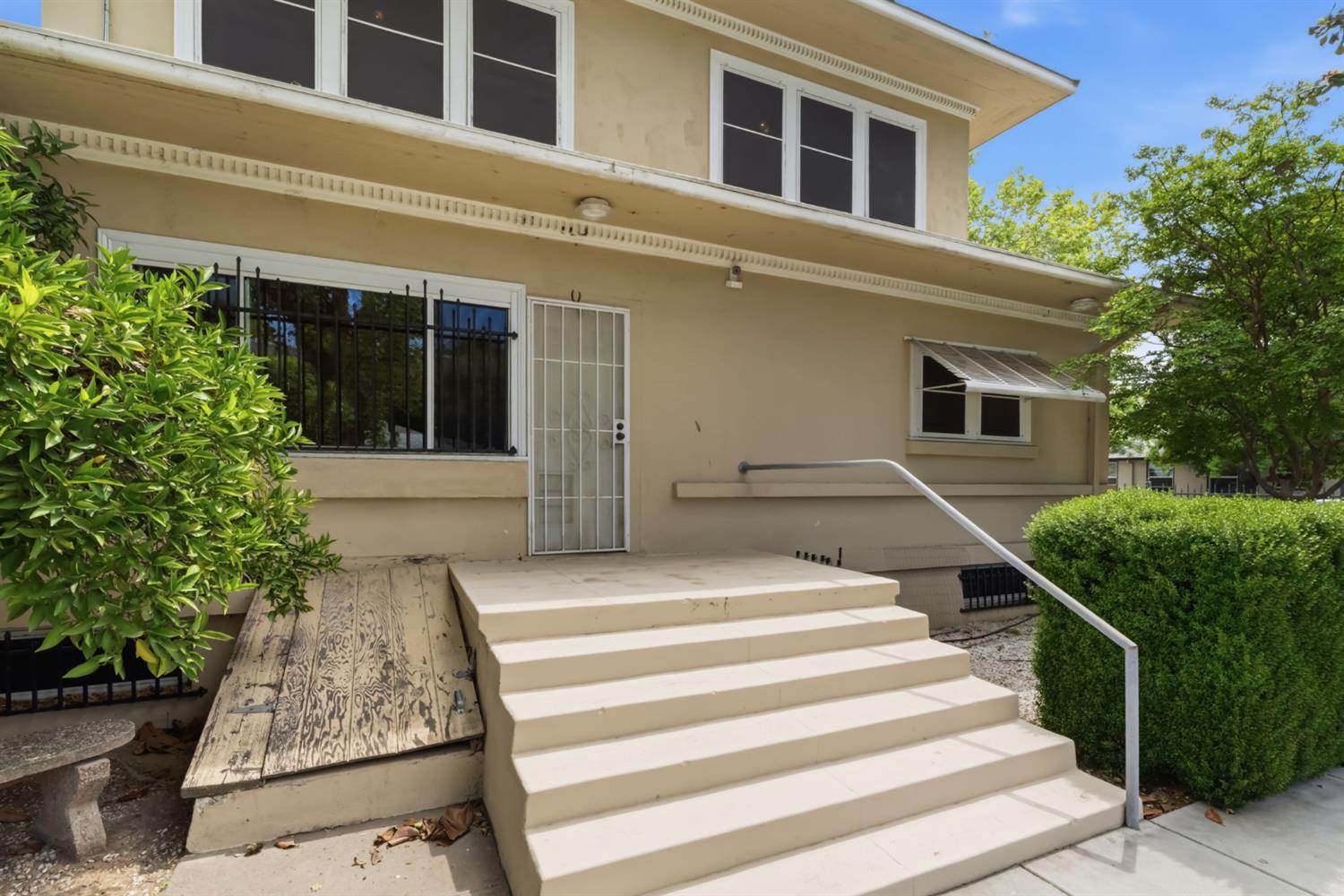 807 N Van Ness Avenue, Fresno, CA, 93728