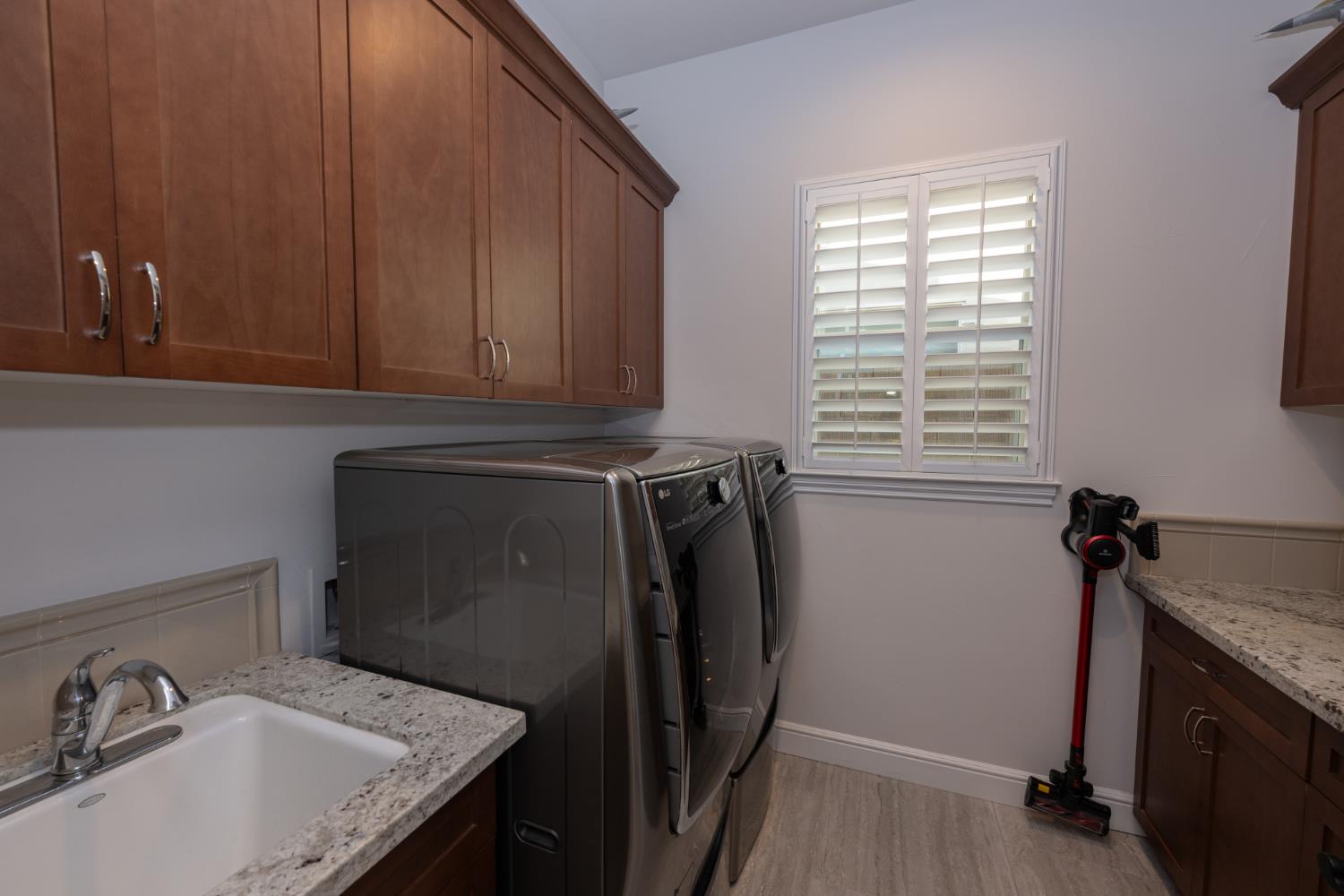 1863 E Calle Verde Way, Fresno, CA, 93730