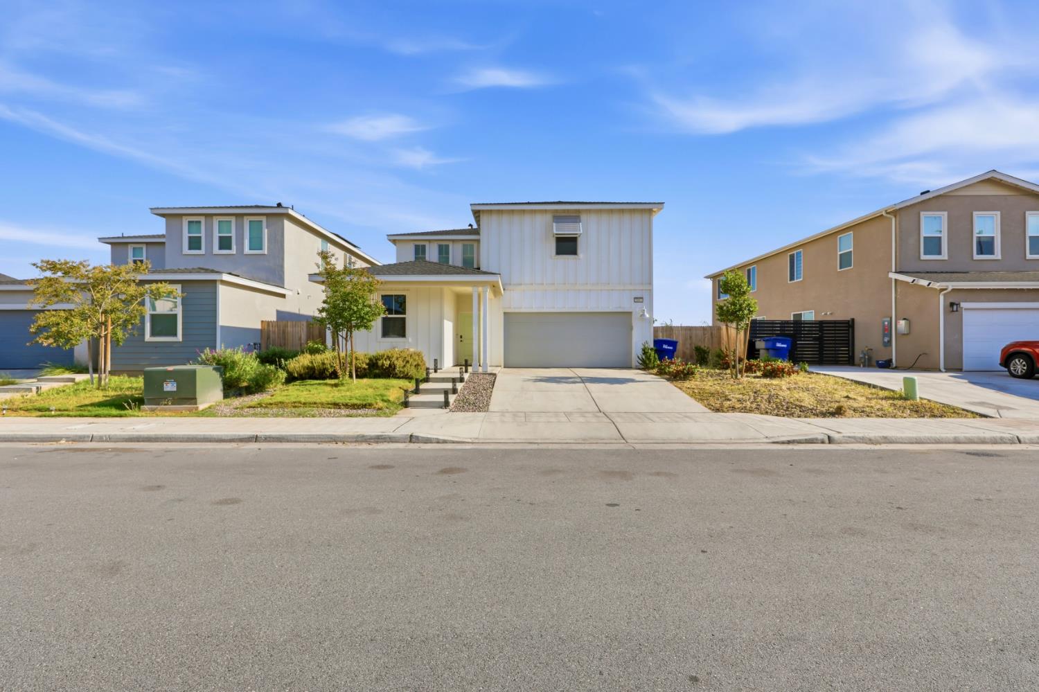 Single Family in Fresno - photo 3