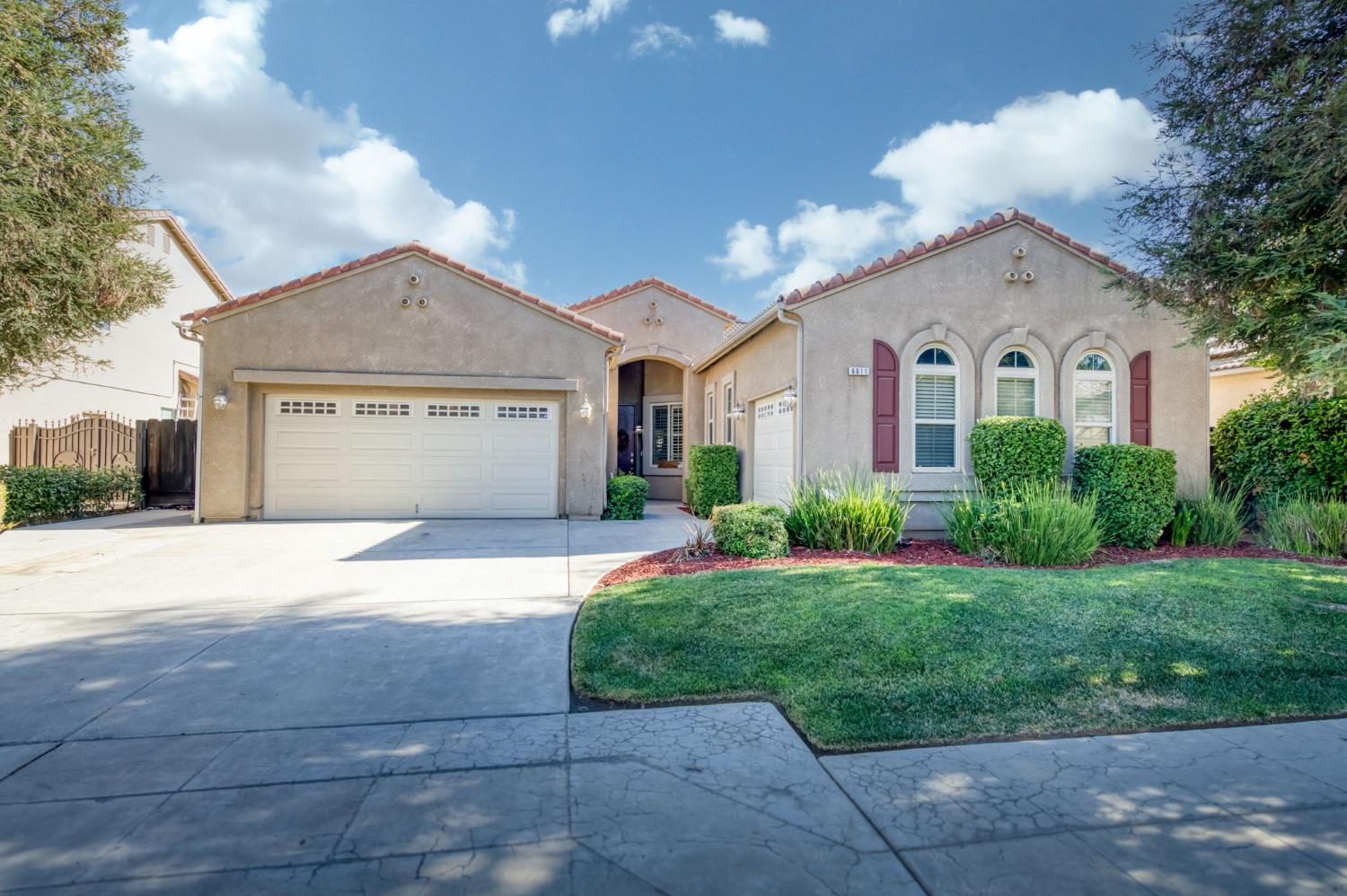 Single Family in Fresno - photo 2