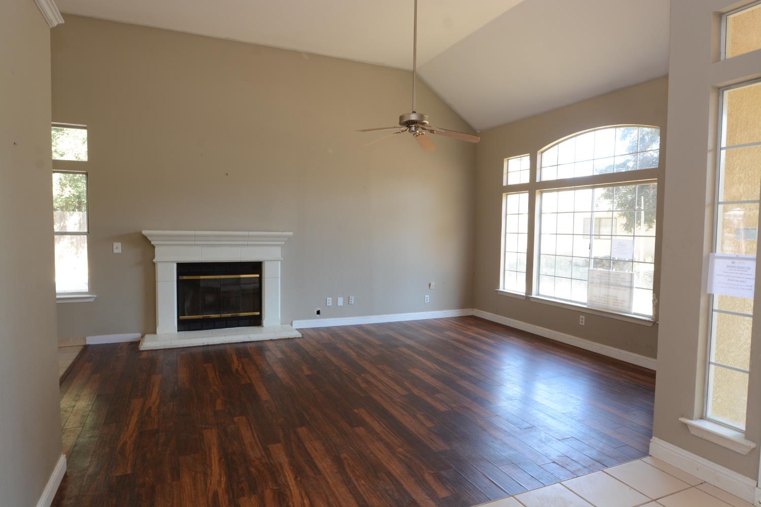 Single Family in Fresno - photo 3
