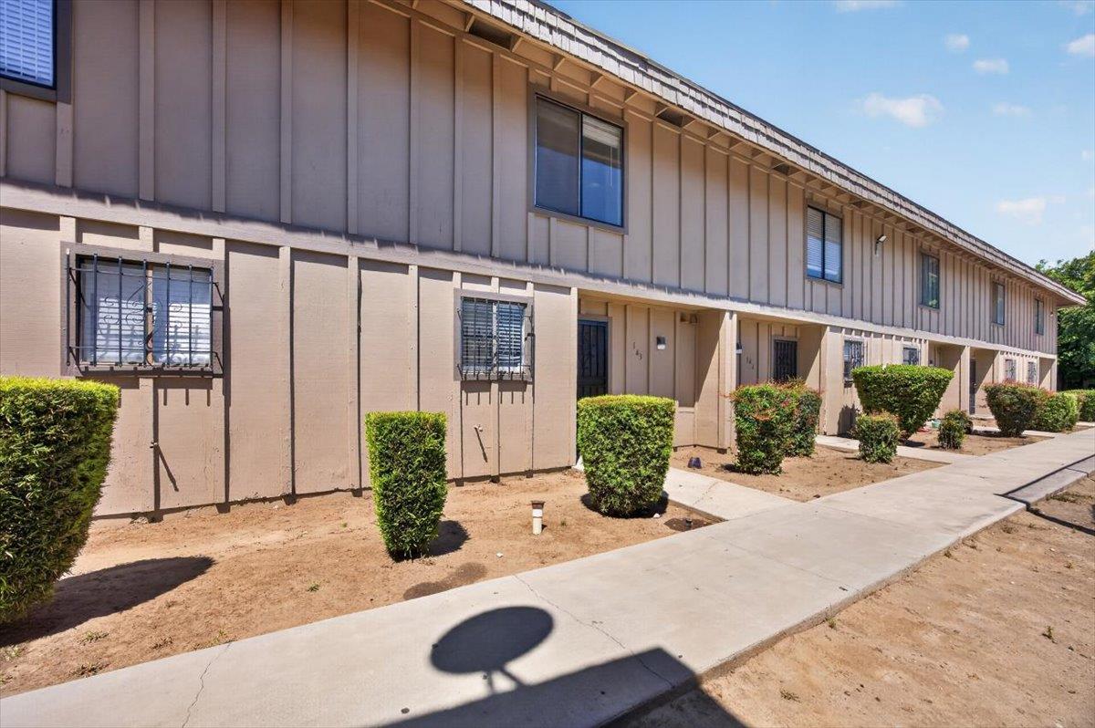 Multi Family in Fresno - photo 2