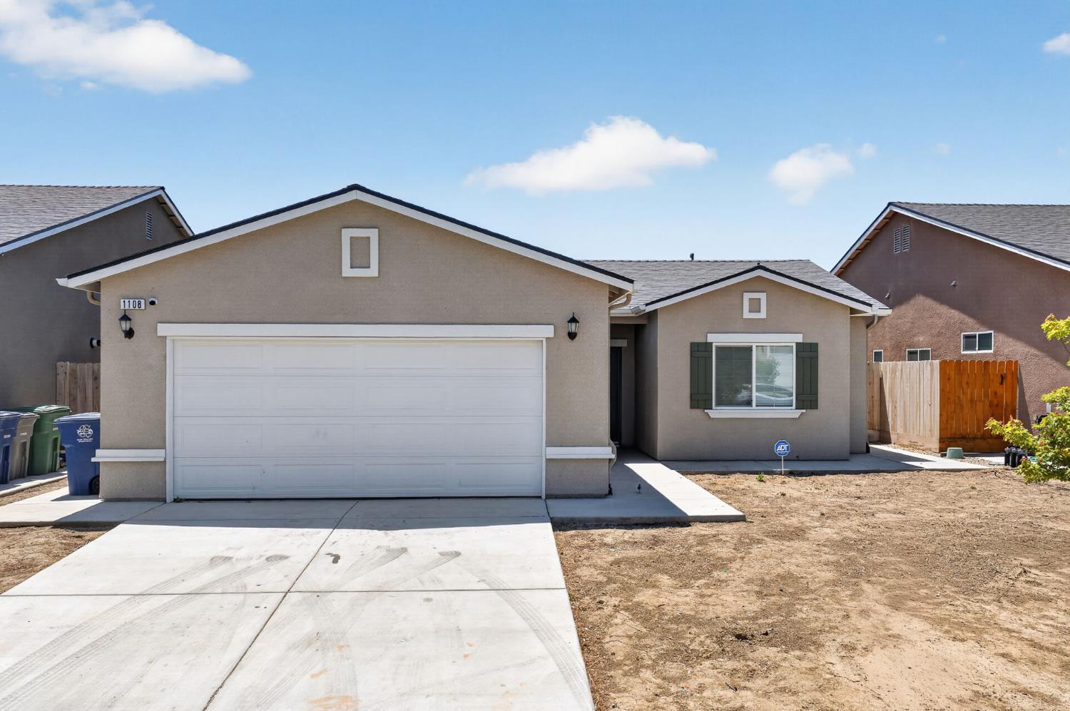 Featured listings