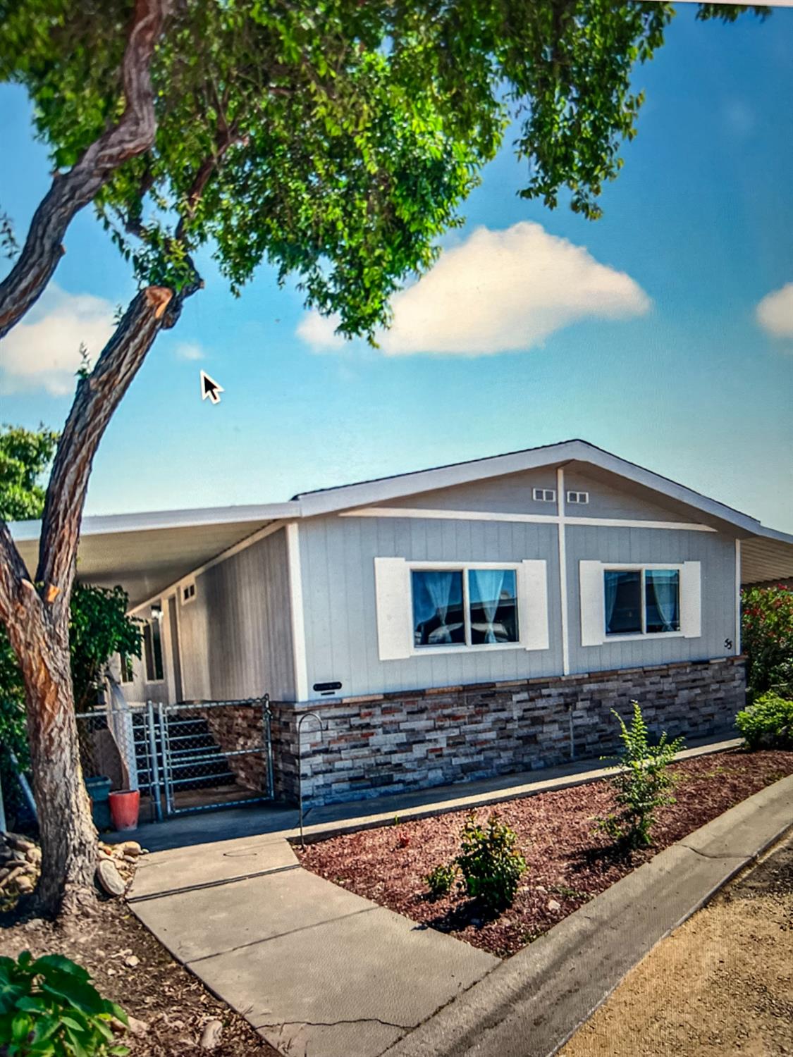 Mobile Home in Sanger