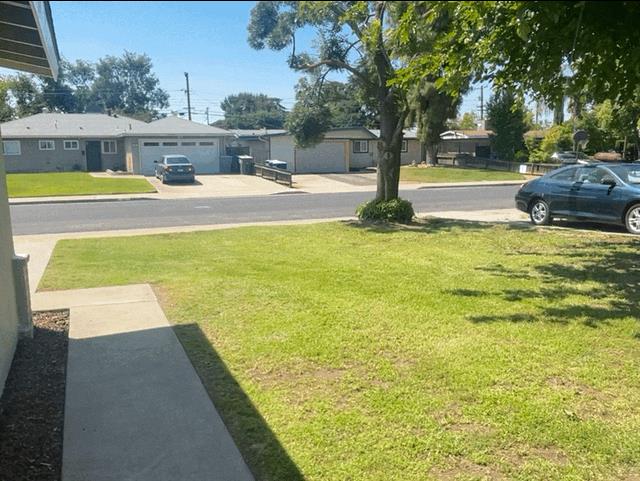 Single Family in Clovis - photo 3