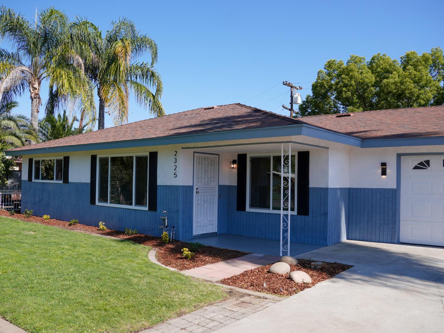 Single Family in Fresno - photo 3