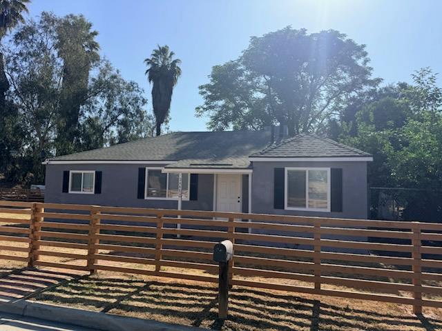 Single Family in Selma - main photo