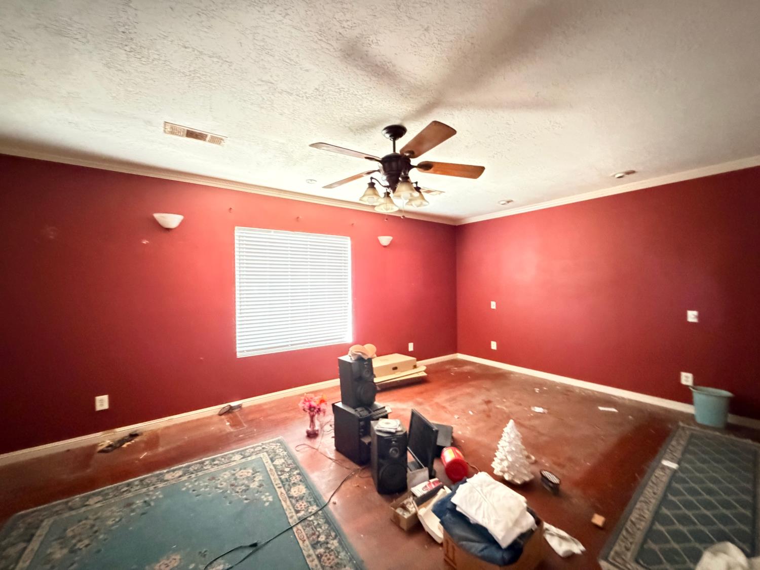 Single Family in Fresno - photo 3