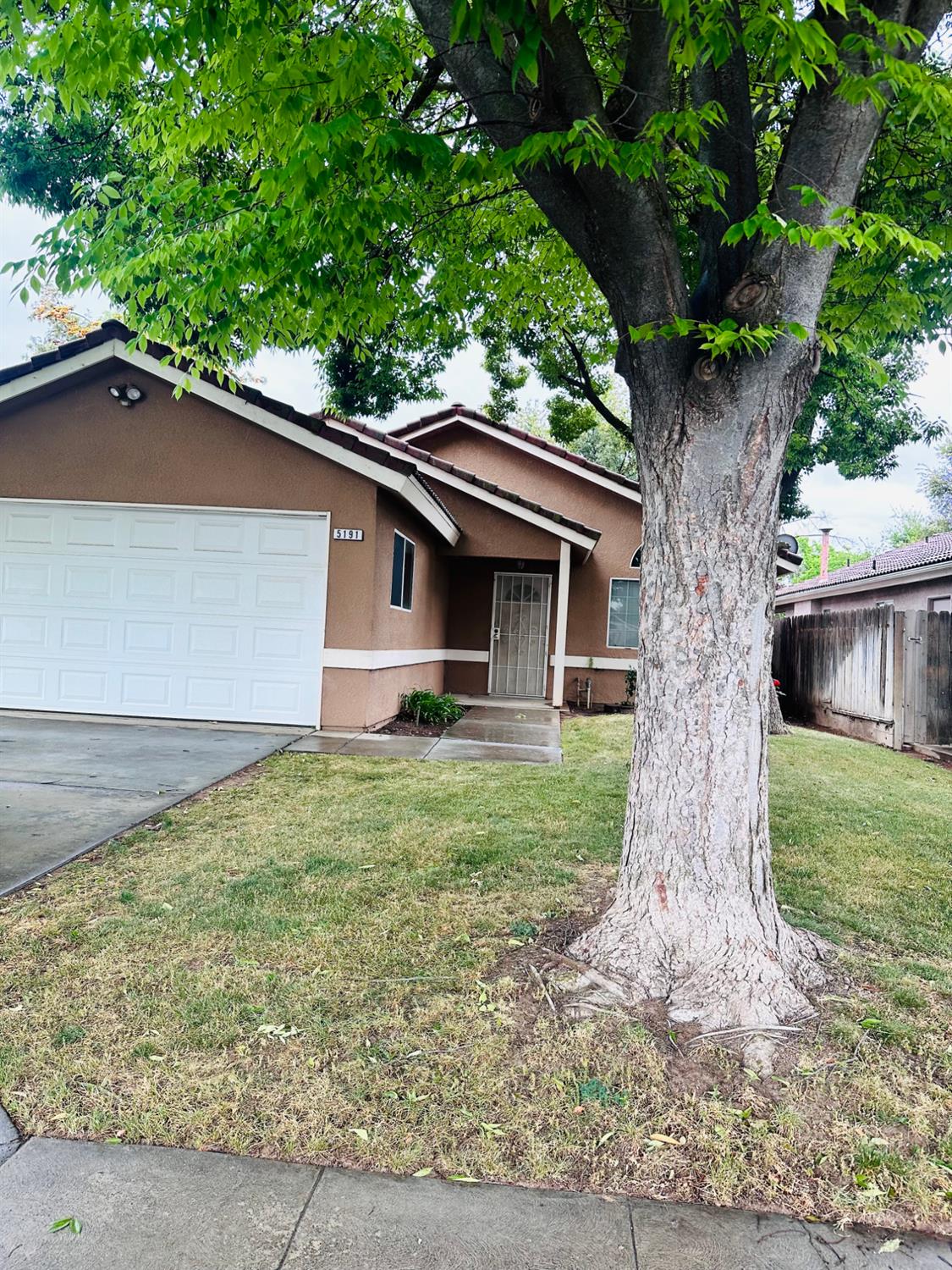 Single Family in Fresno