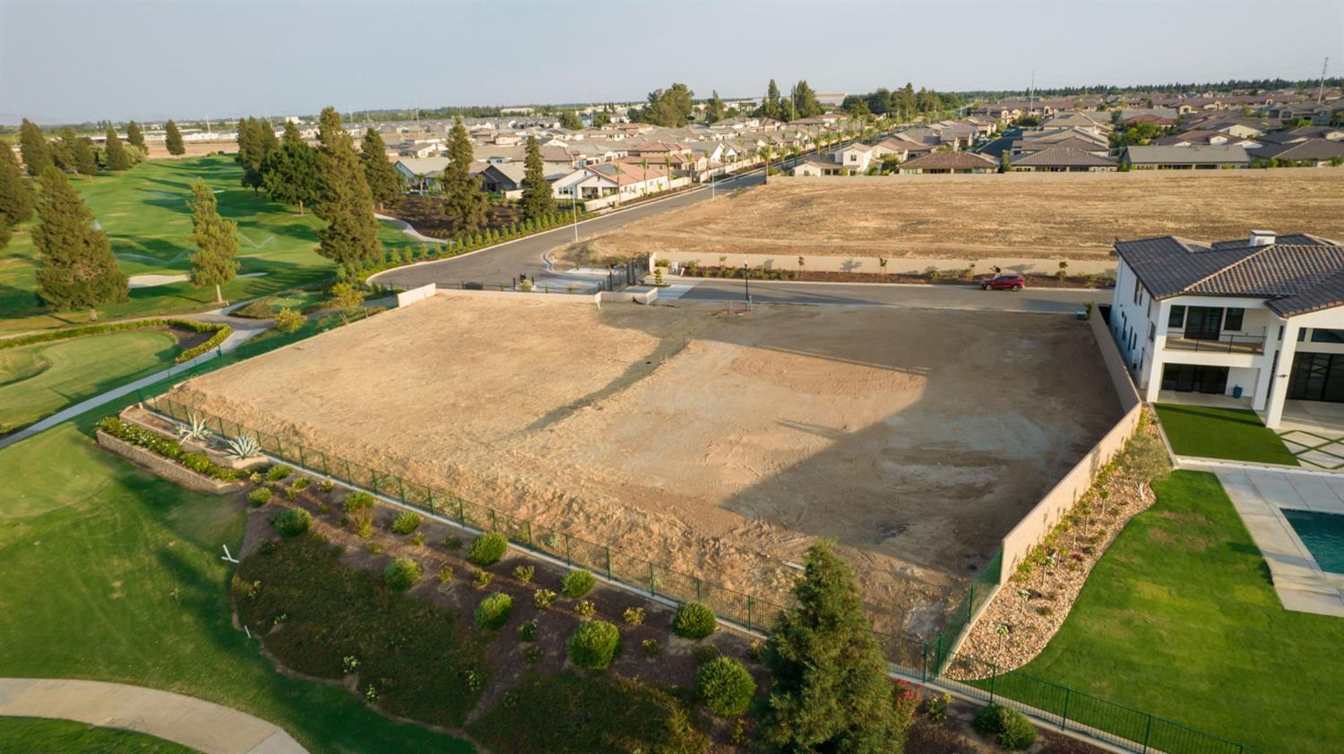 Vacant Lot in Fresno - photo 3