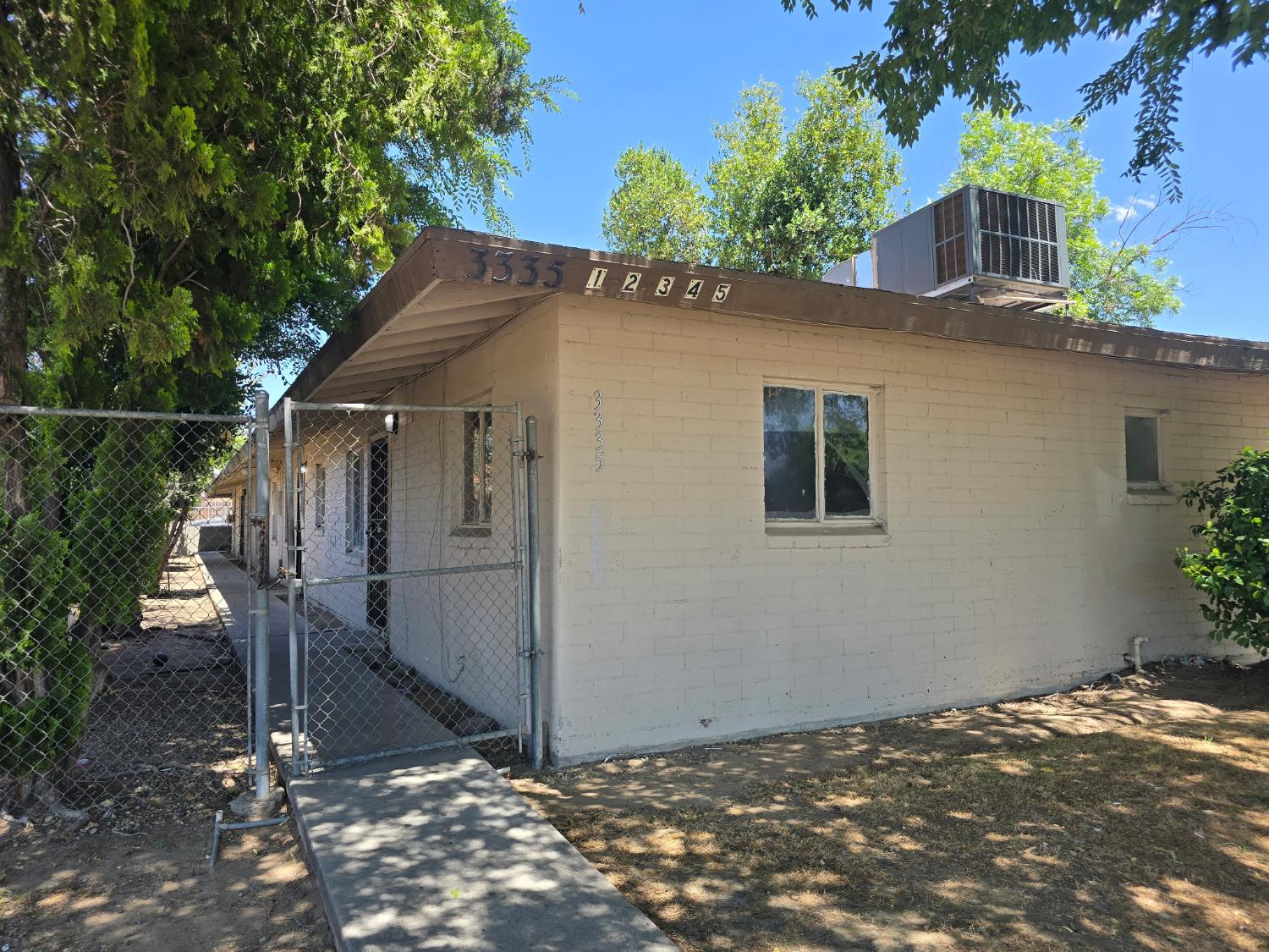 Fourplex in Fresno - main photo