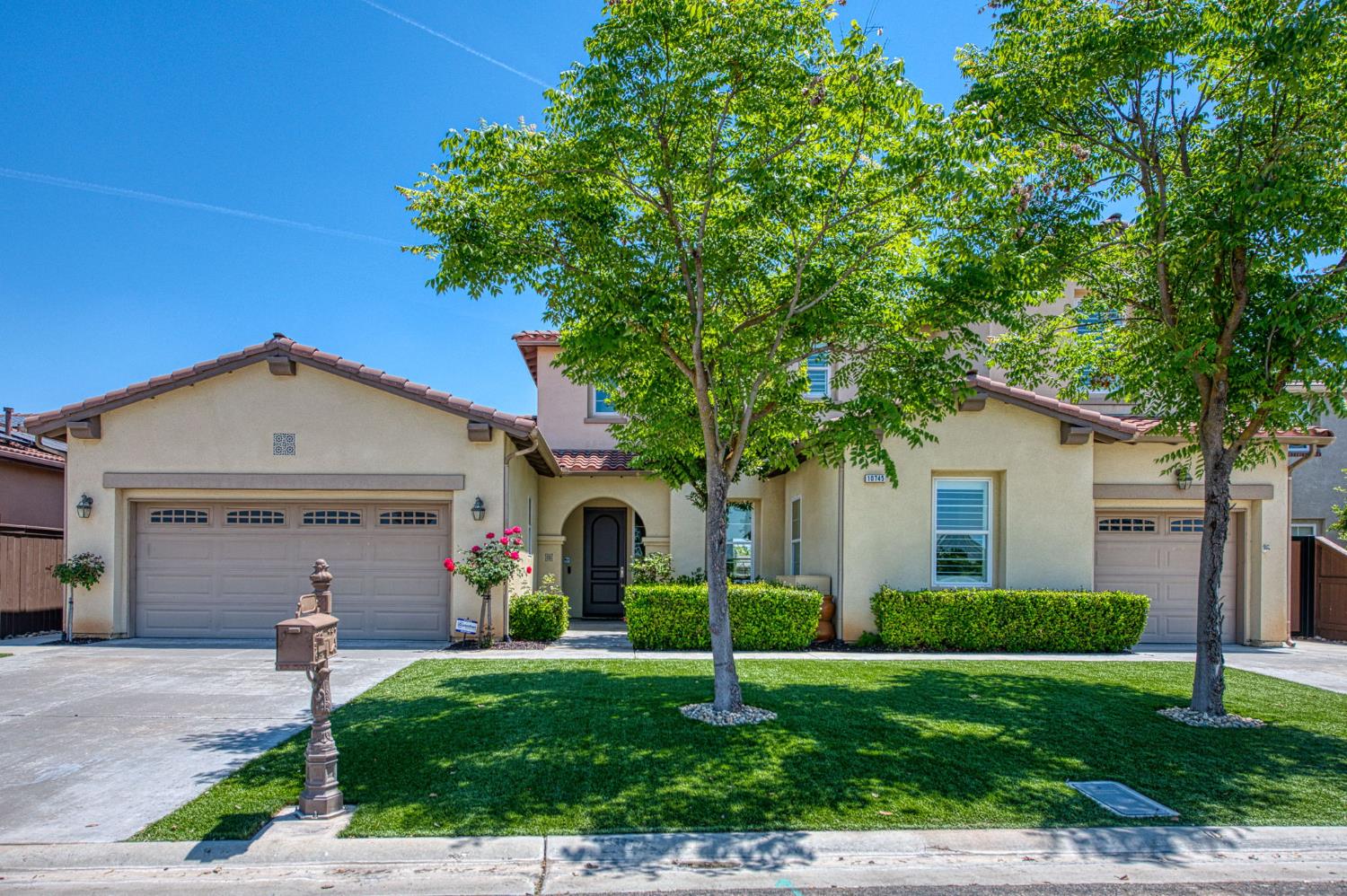 Single Family in Clovis - photo 2