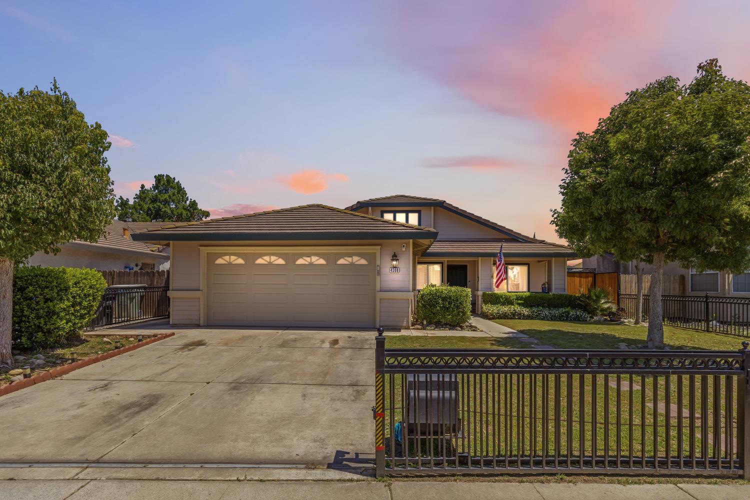 Single Family in Salida