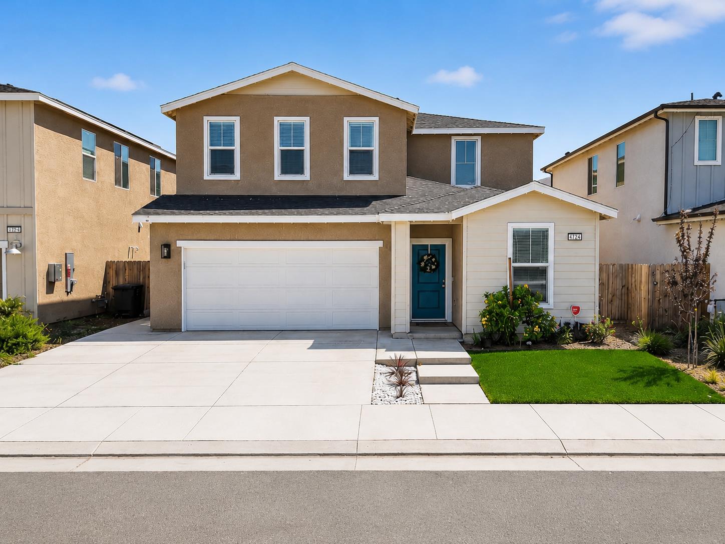 Featured listings