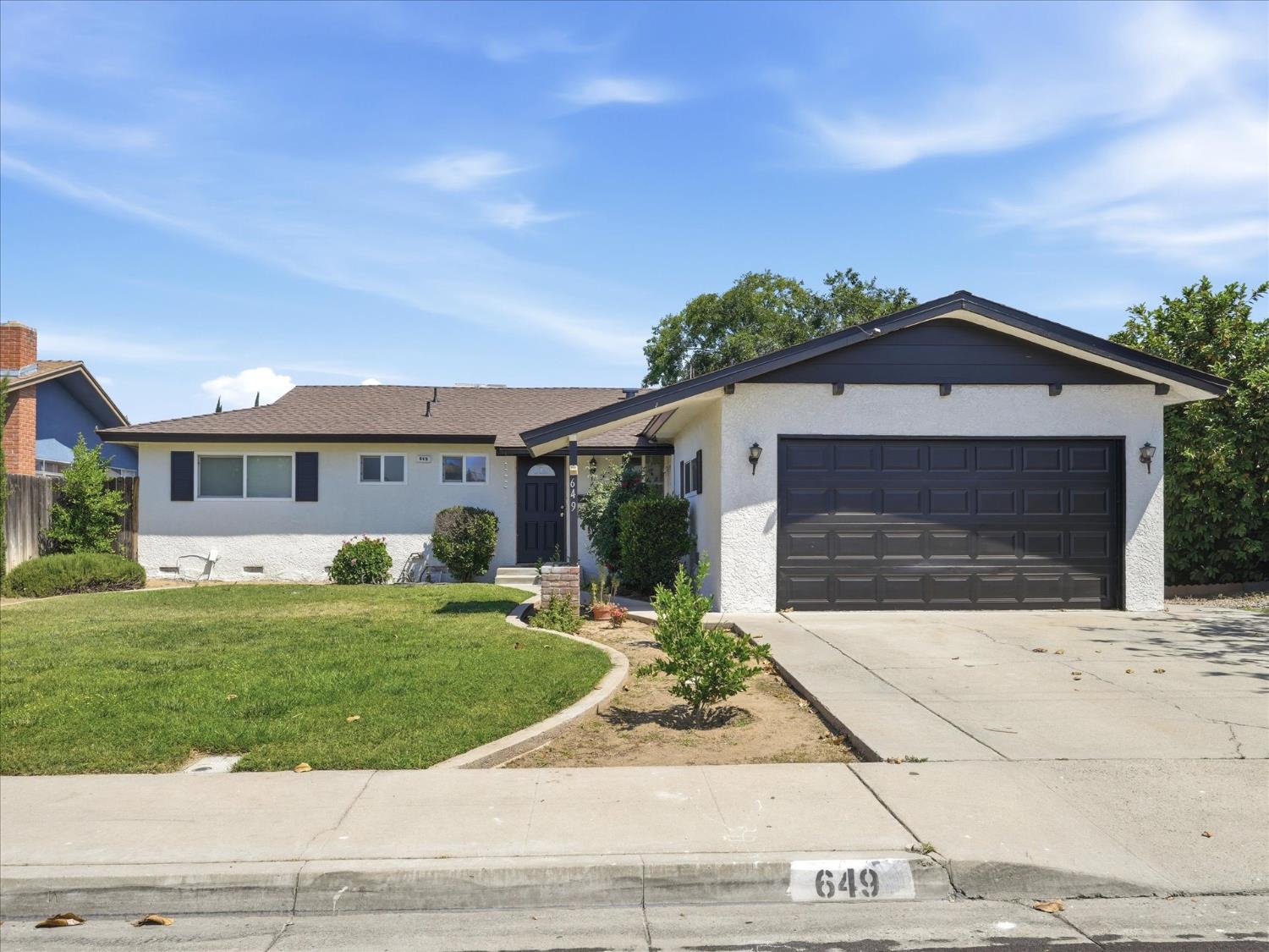 Single Family in Clovis - photo 2