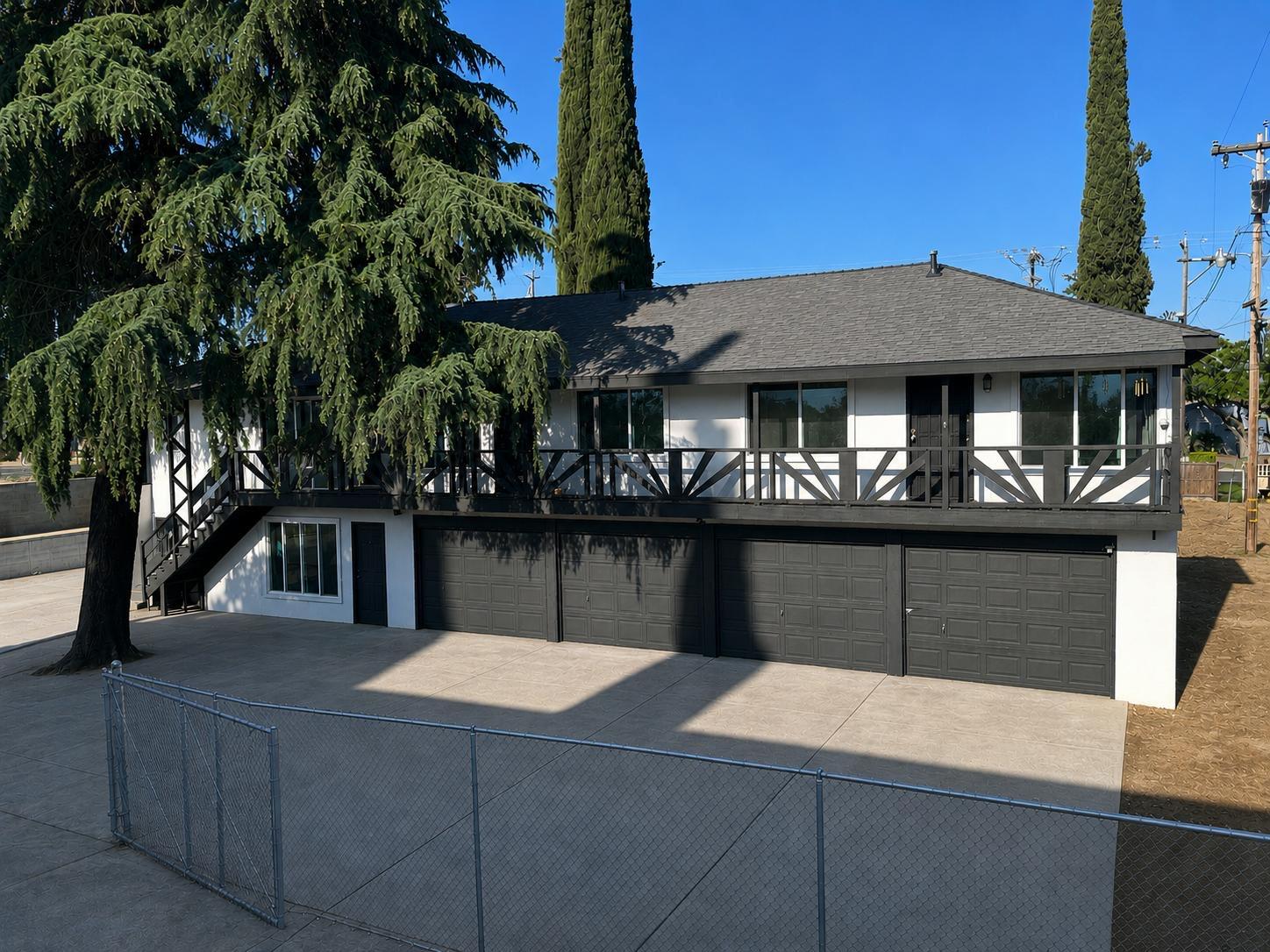Fourplex in Fresno - photo 2