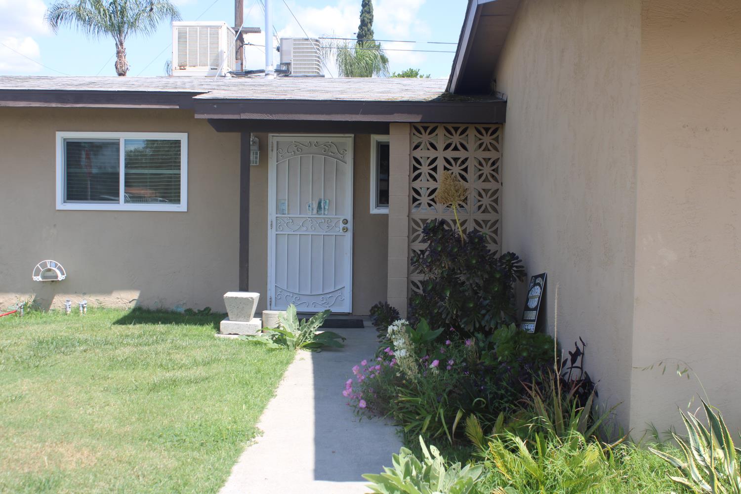 Single Family in Visalia - photo 3