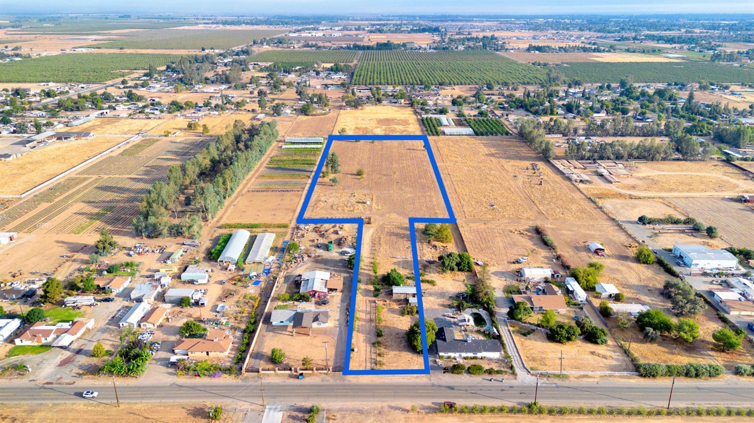 Vacant Lot in Fresno - photo 2