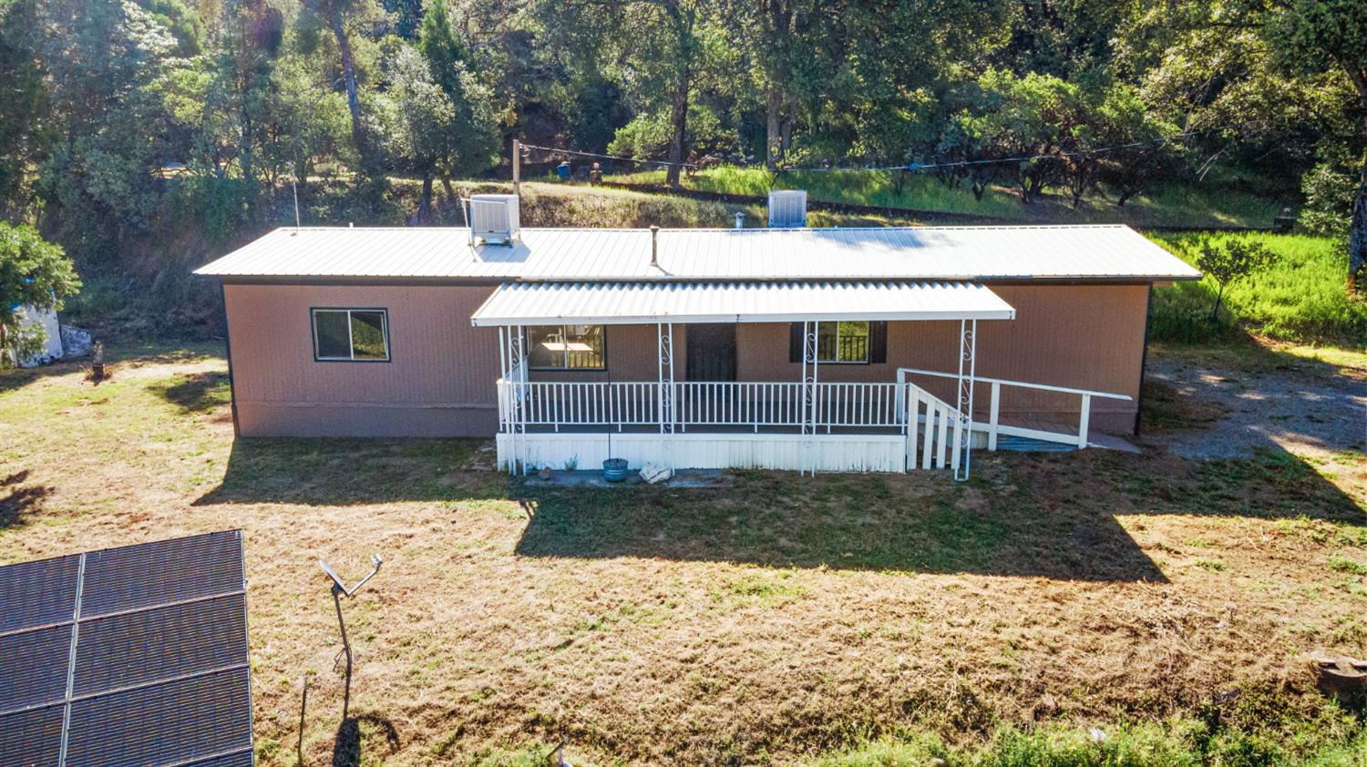 Mobile Home in Oakhurst - main photo