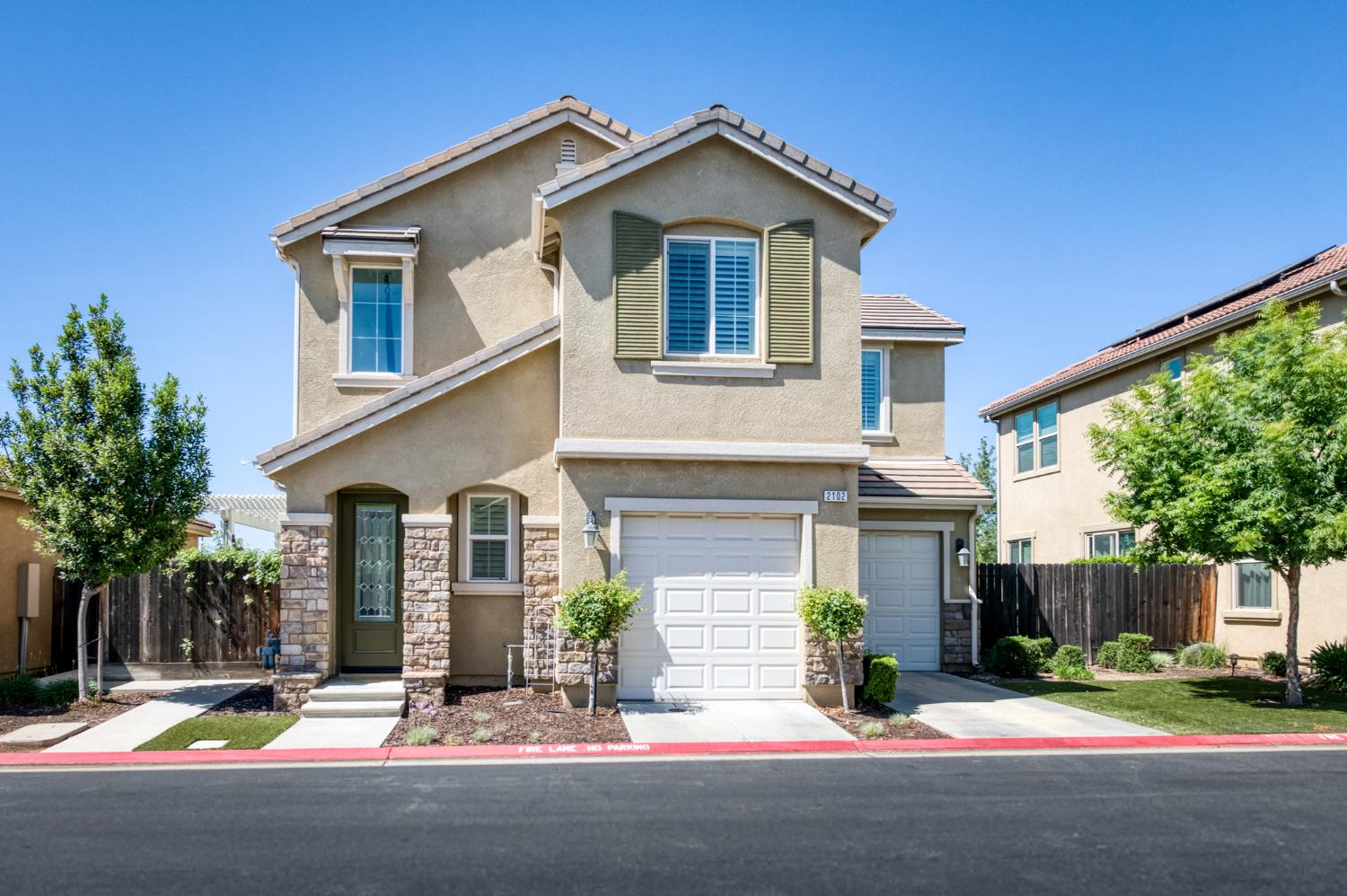 Single Family in Fresno - main photo