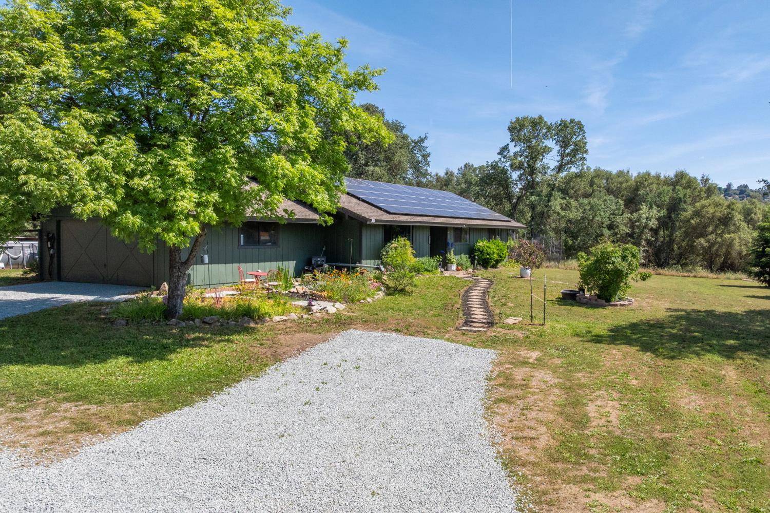 Single Family in Coarsegold - main photo