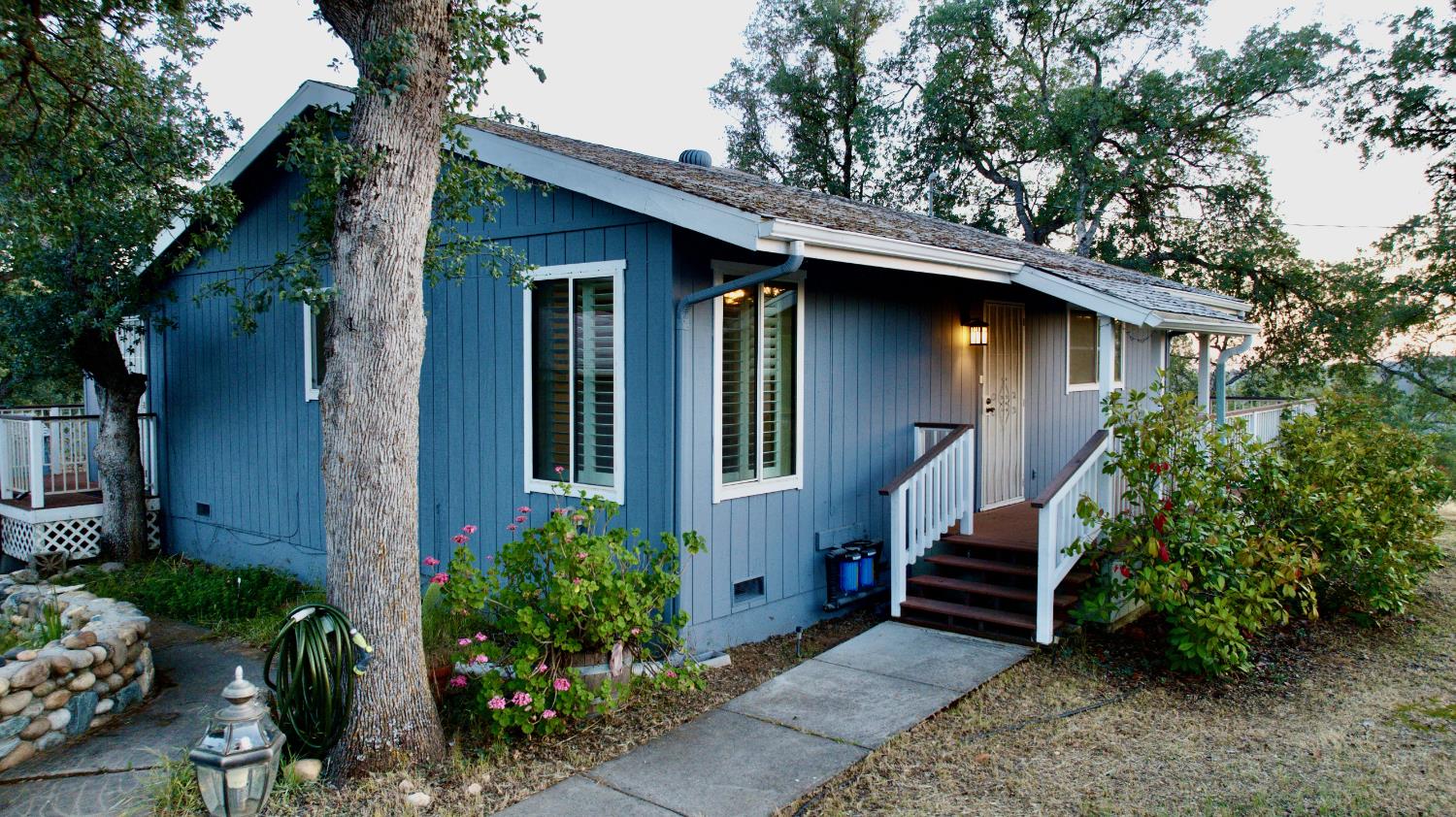 Single Family in Coarsegold - photo 3