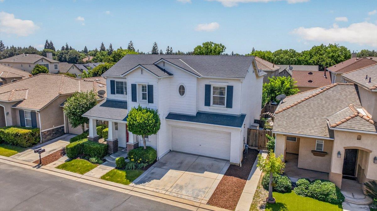 Single Family in Clovis - photo 2