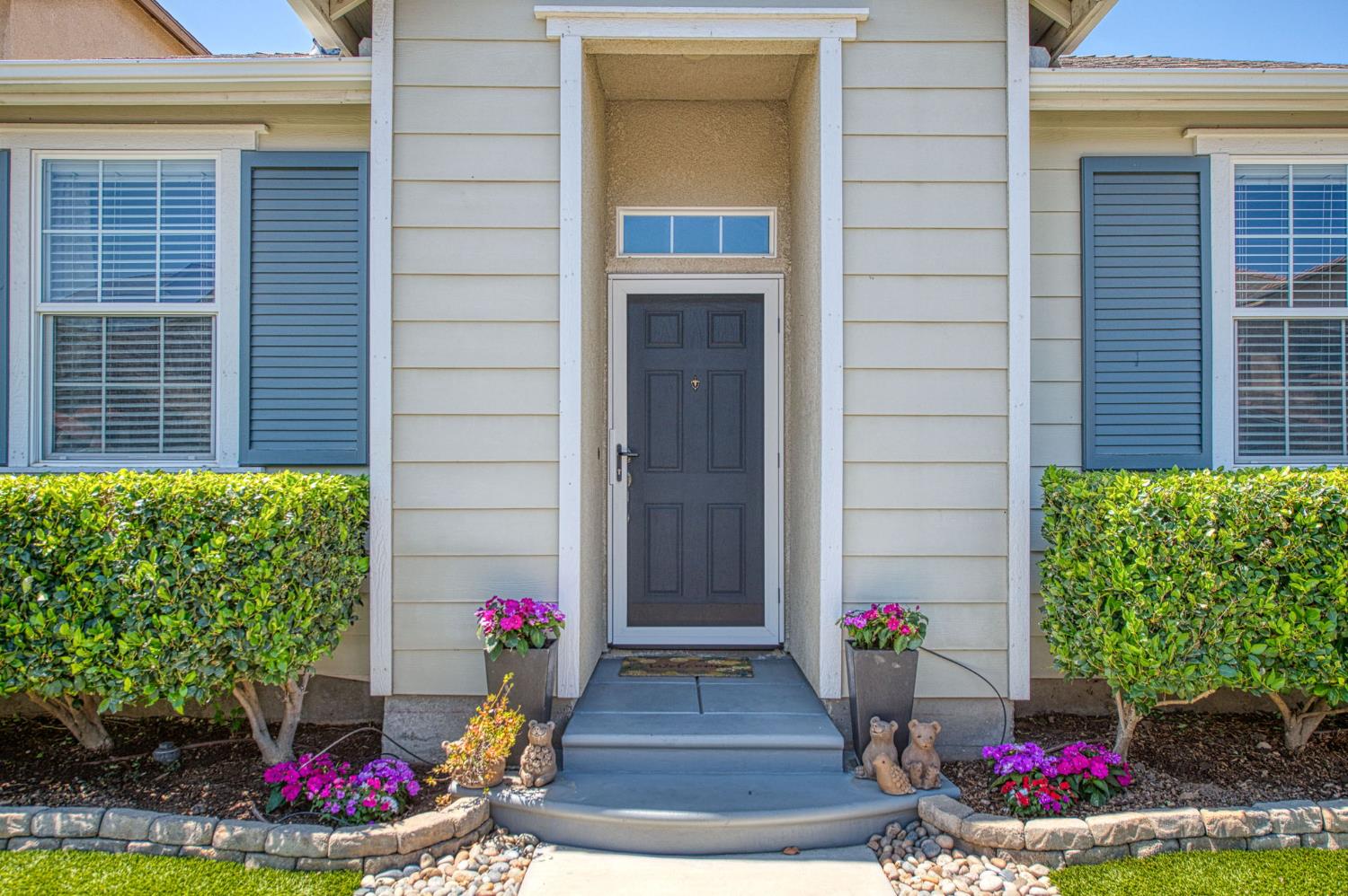 Single Family in Fresno - photo 2