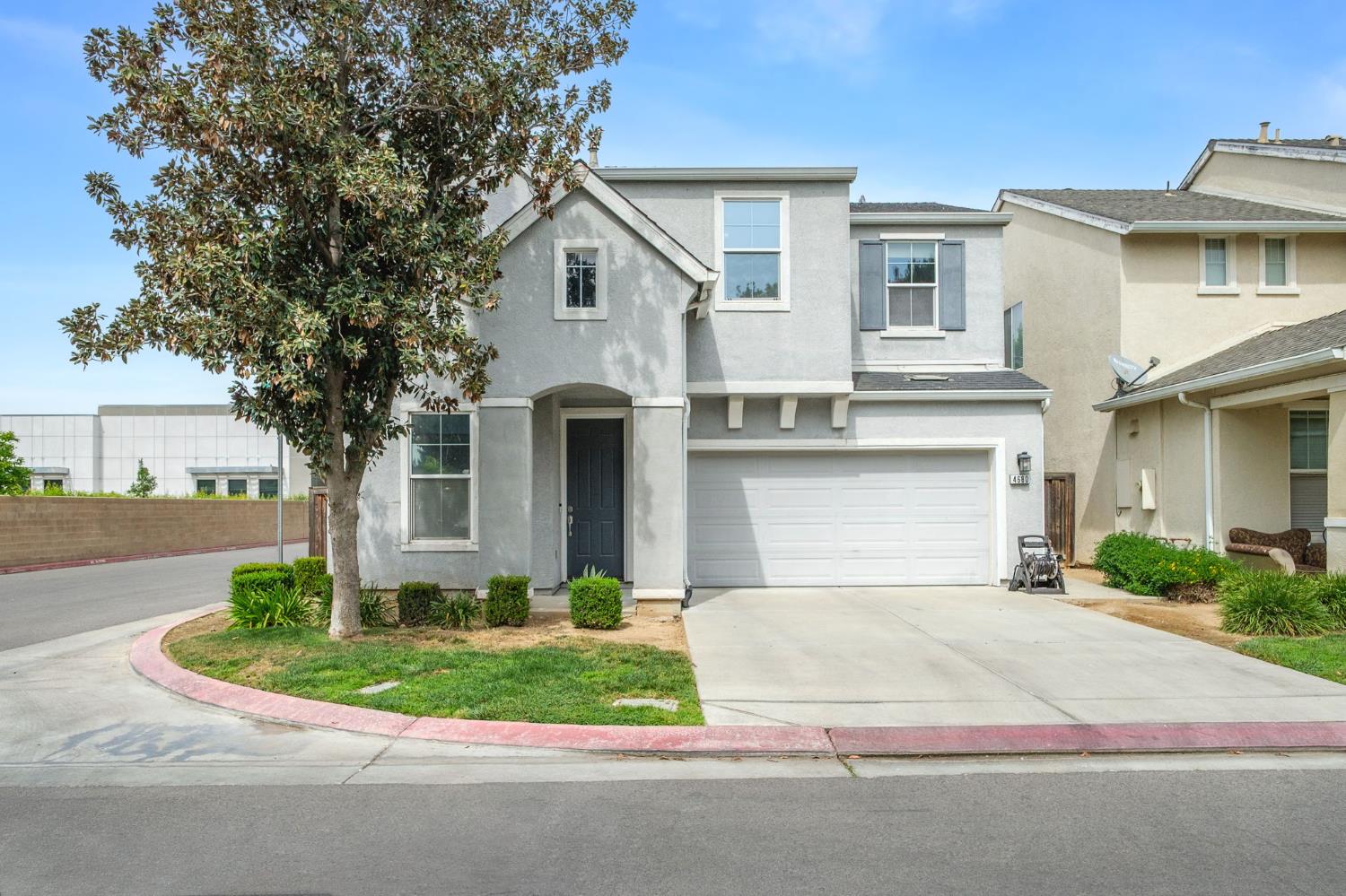 Single Family in Fresno - main photo