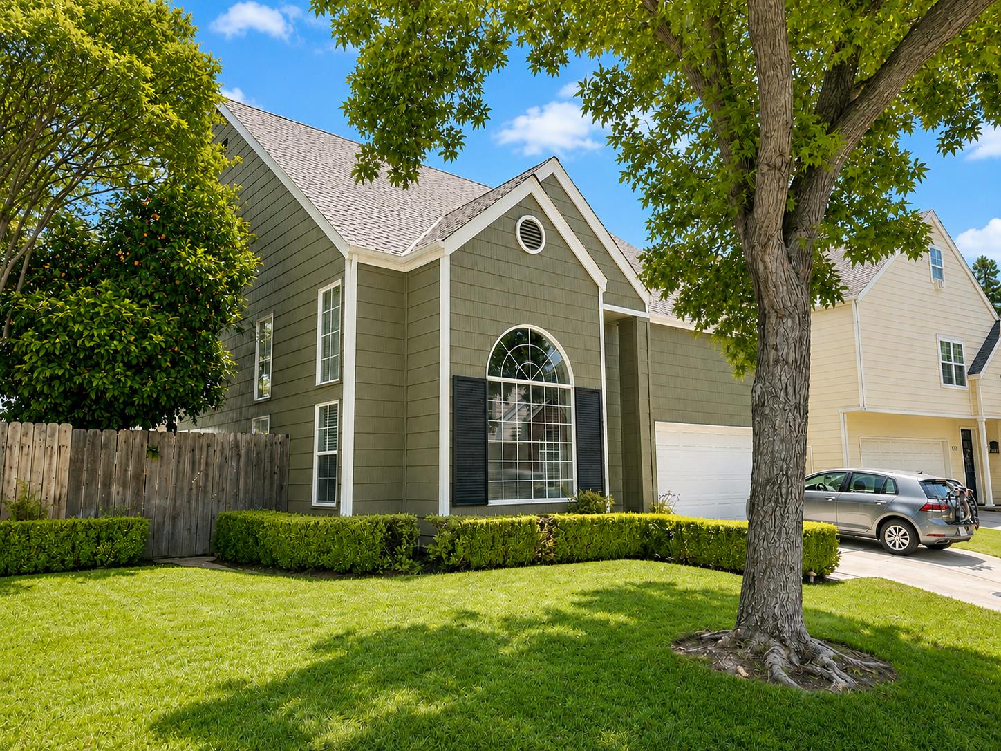 Single Family in Fresno - photo 2