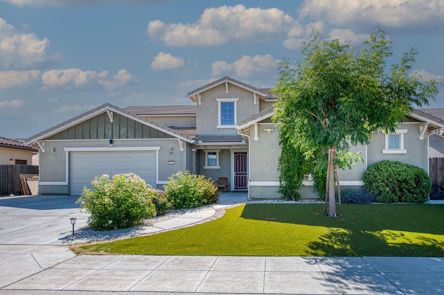 Single Family in Fresno - photo 3