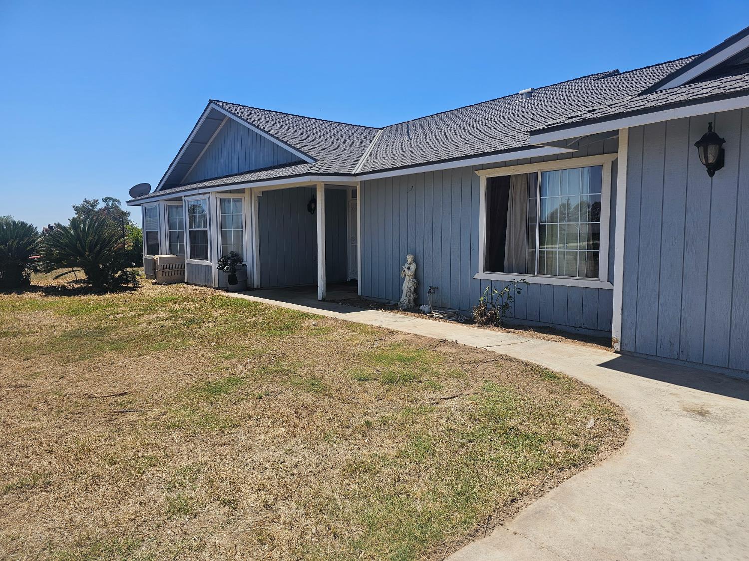 Single Family in Madera - photo 2