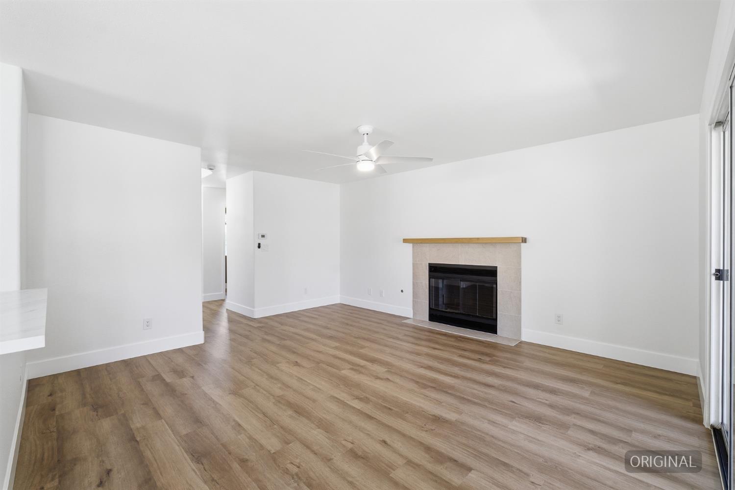 Single Family in Fresno - photo 3