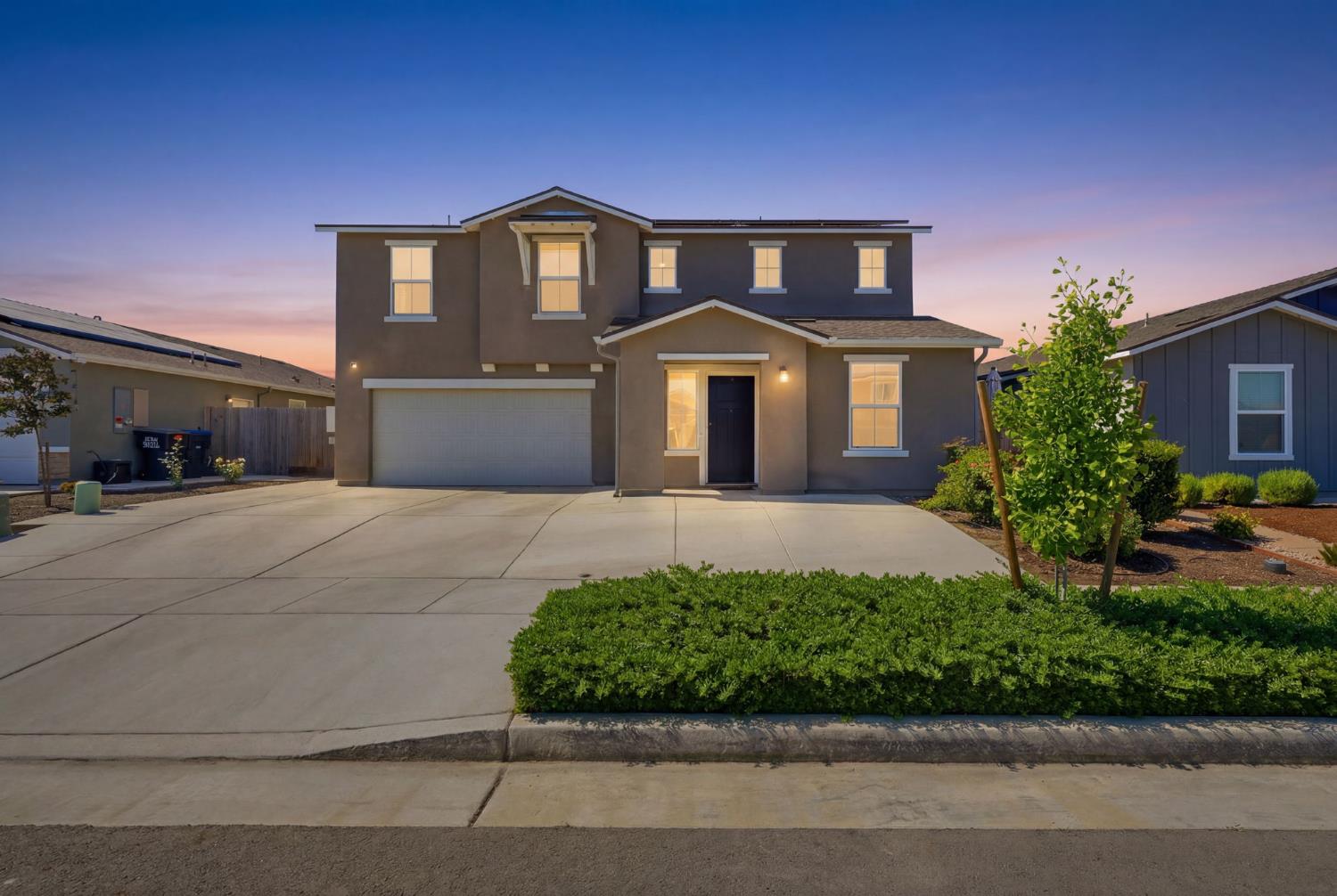 Single Family in Visalia - main photo