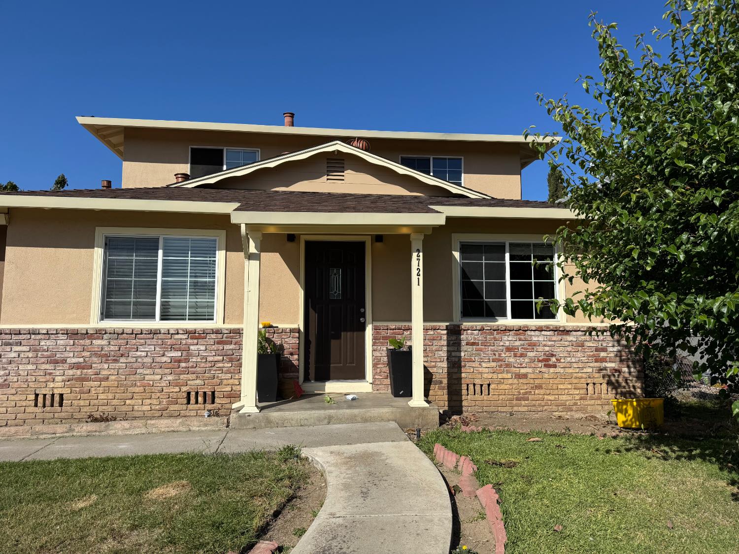 Single Family in San Jose - photo 2