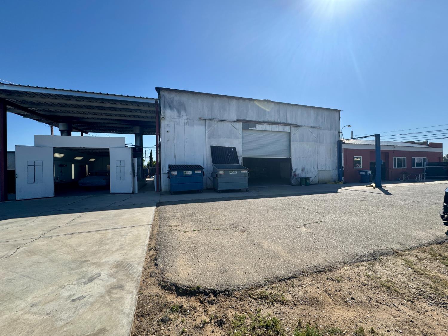 Commercial in Madera - photo 2