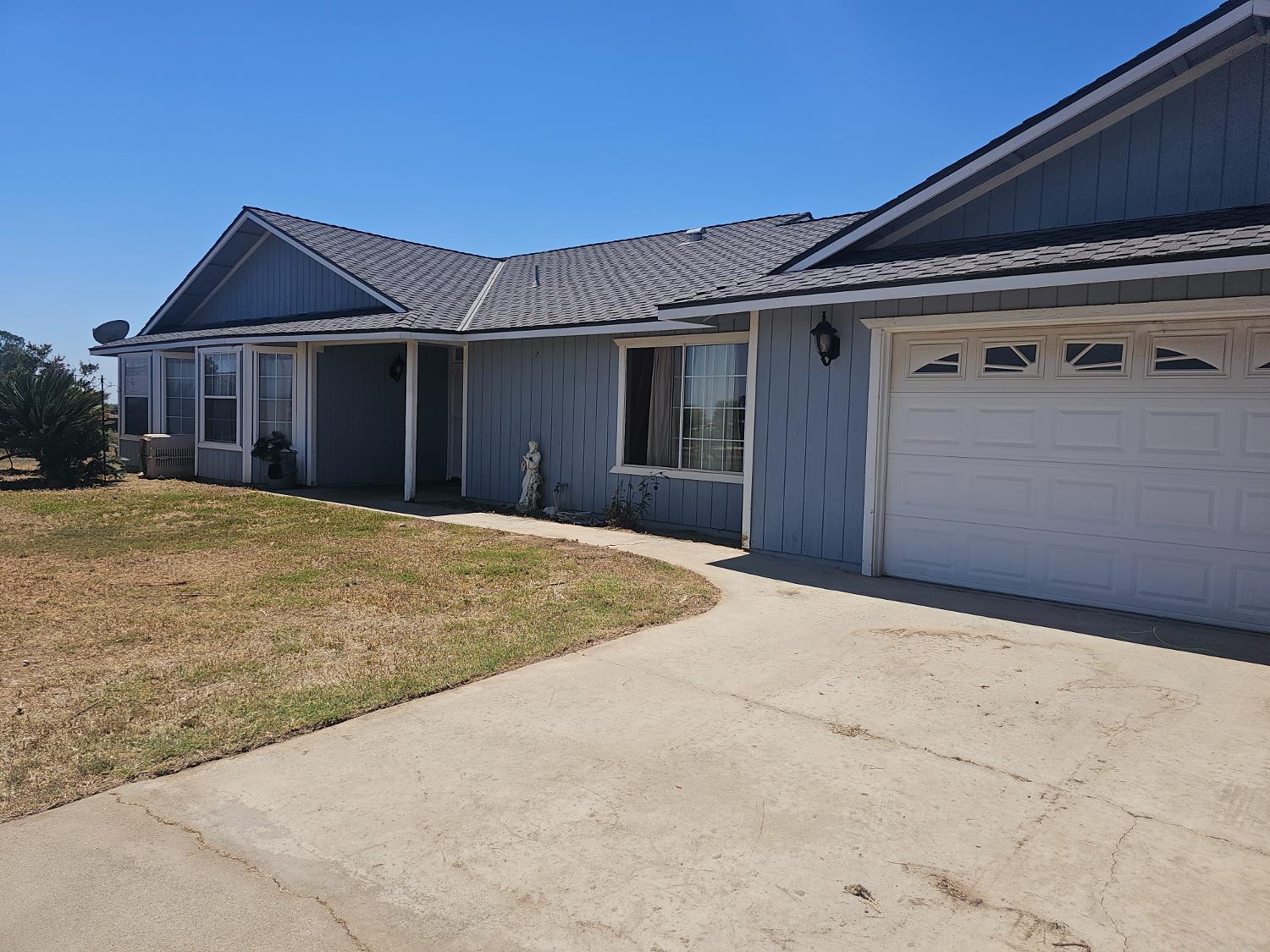 Single Family in Madera