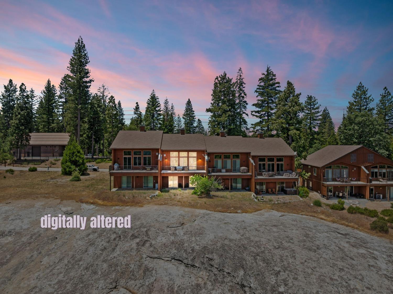 Townhouse in Shaver Lake - photo 3