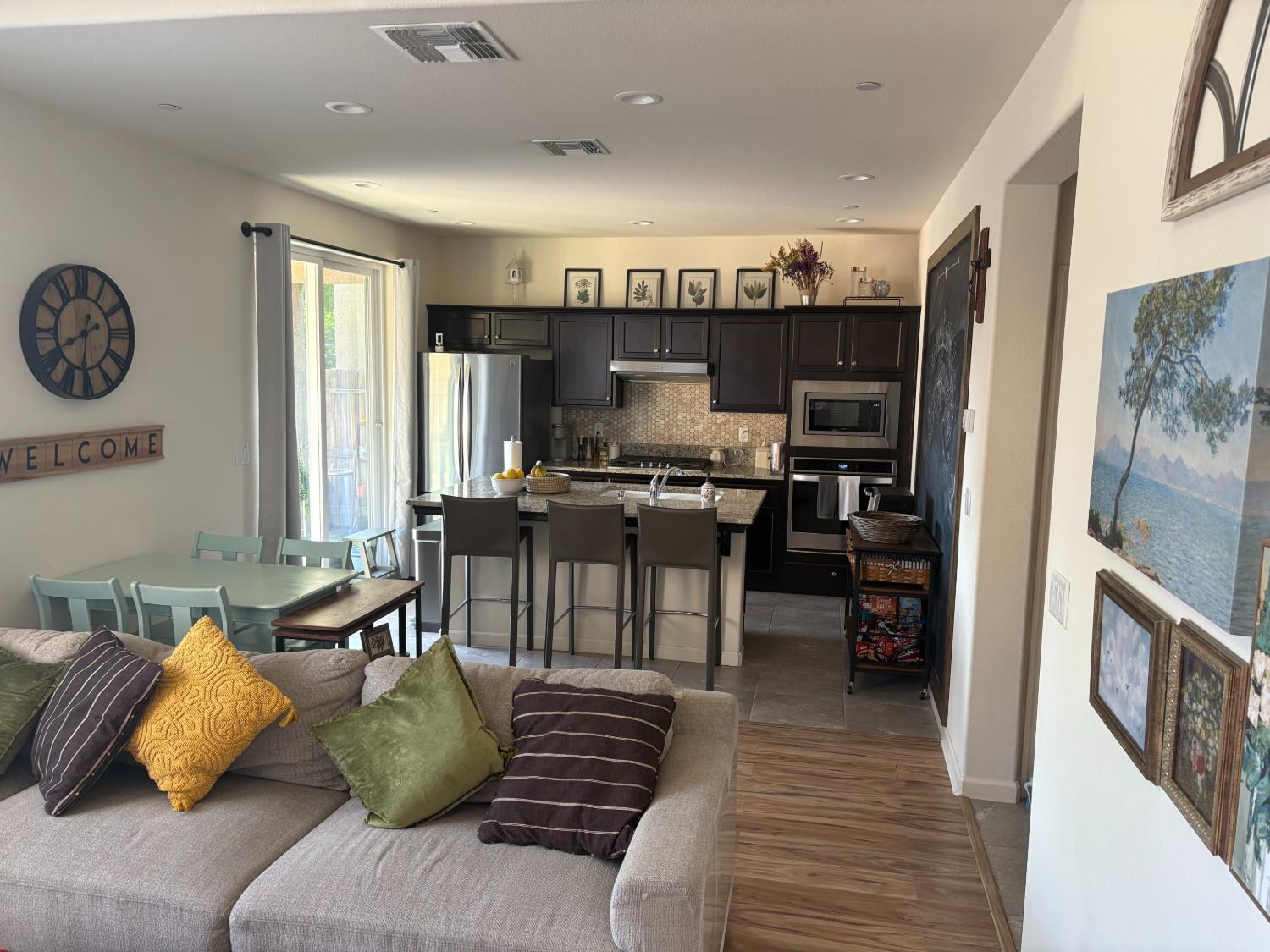 Single Family in Fresno - photo 3