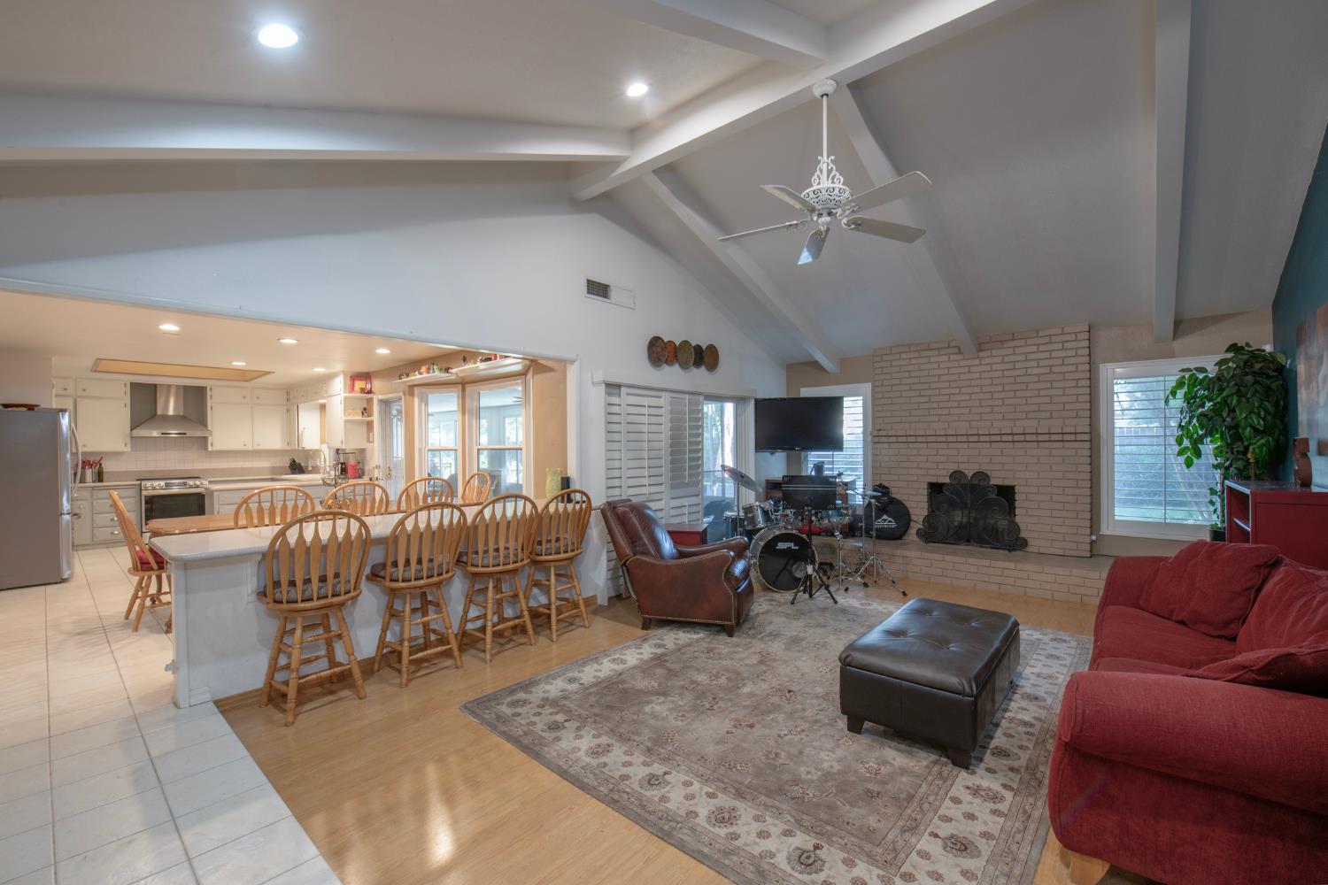 Single Family in Fresno - photo 3
