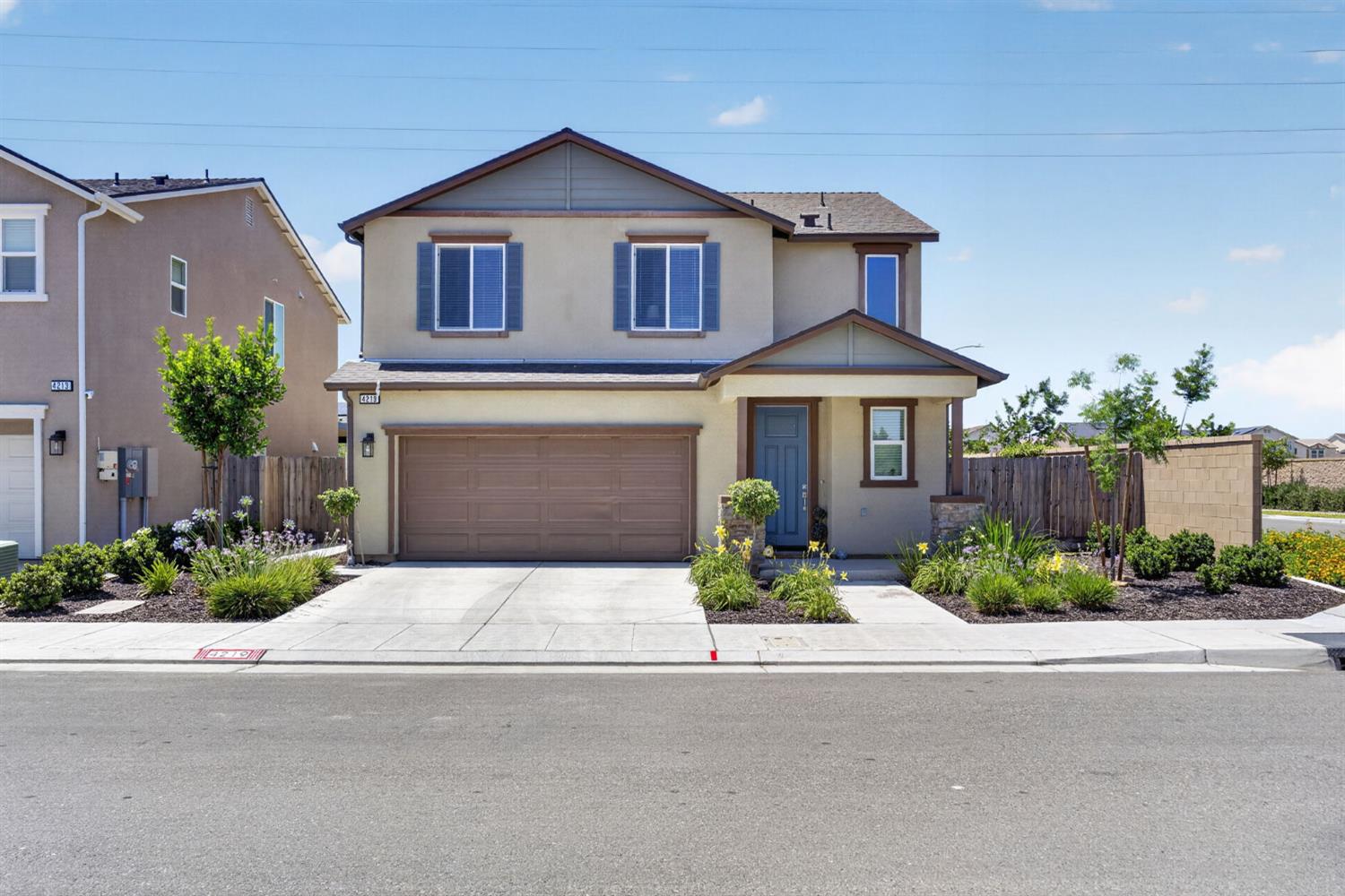 Single Family in Fresno - photo 3
