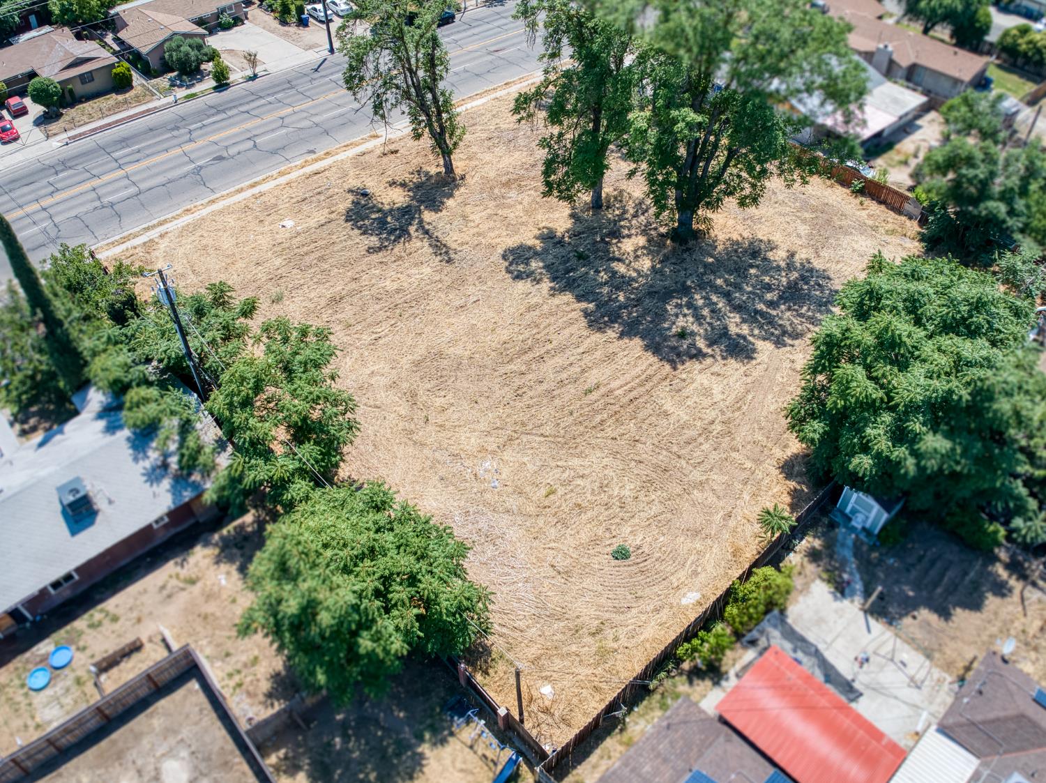 Vacant Lot in Fresno - photo 2