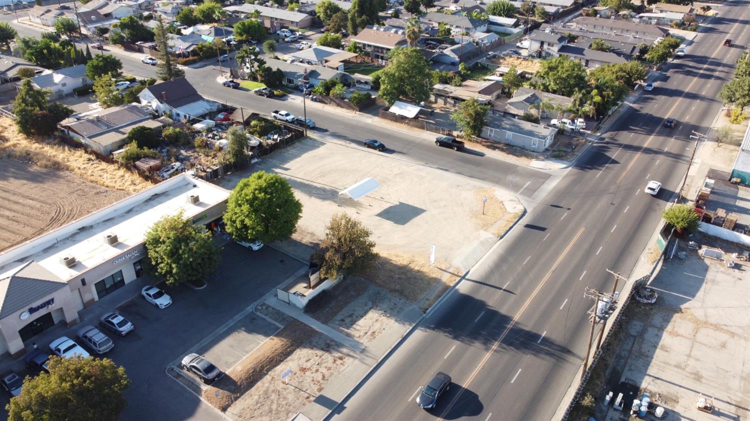 Vacant Lot in Sanger - photo 3