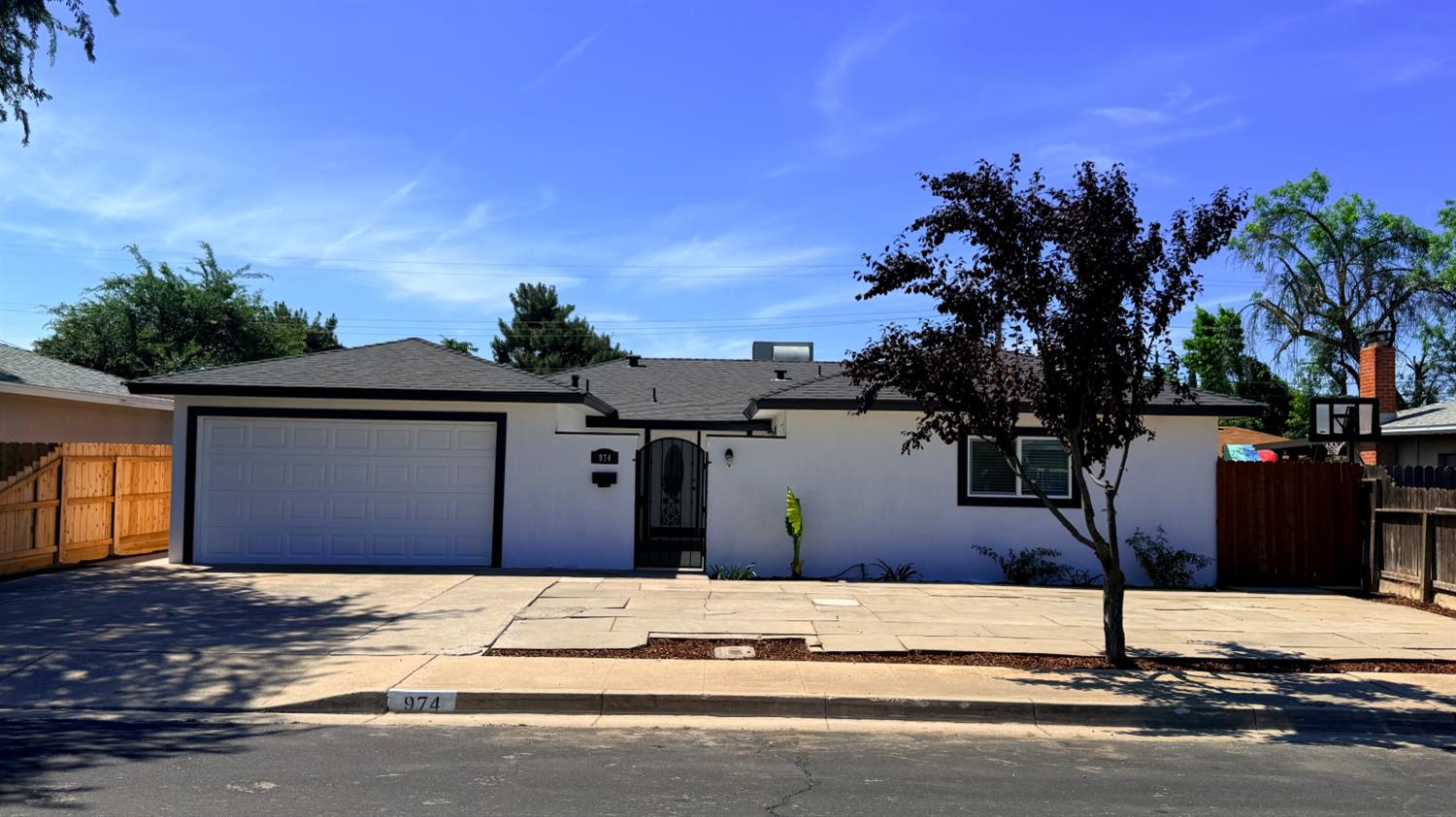 Single Family in Clovis - photo 2