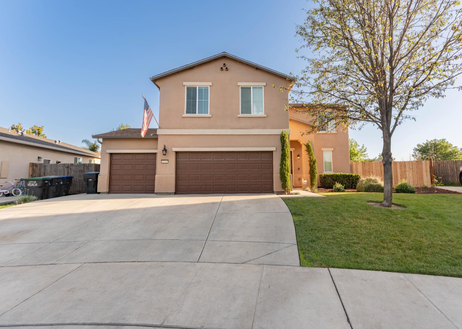 Single Family in Visalia - main photo