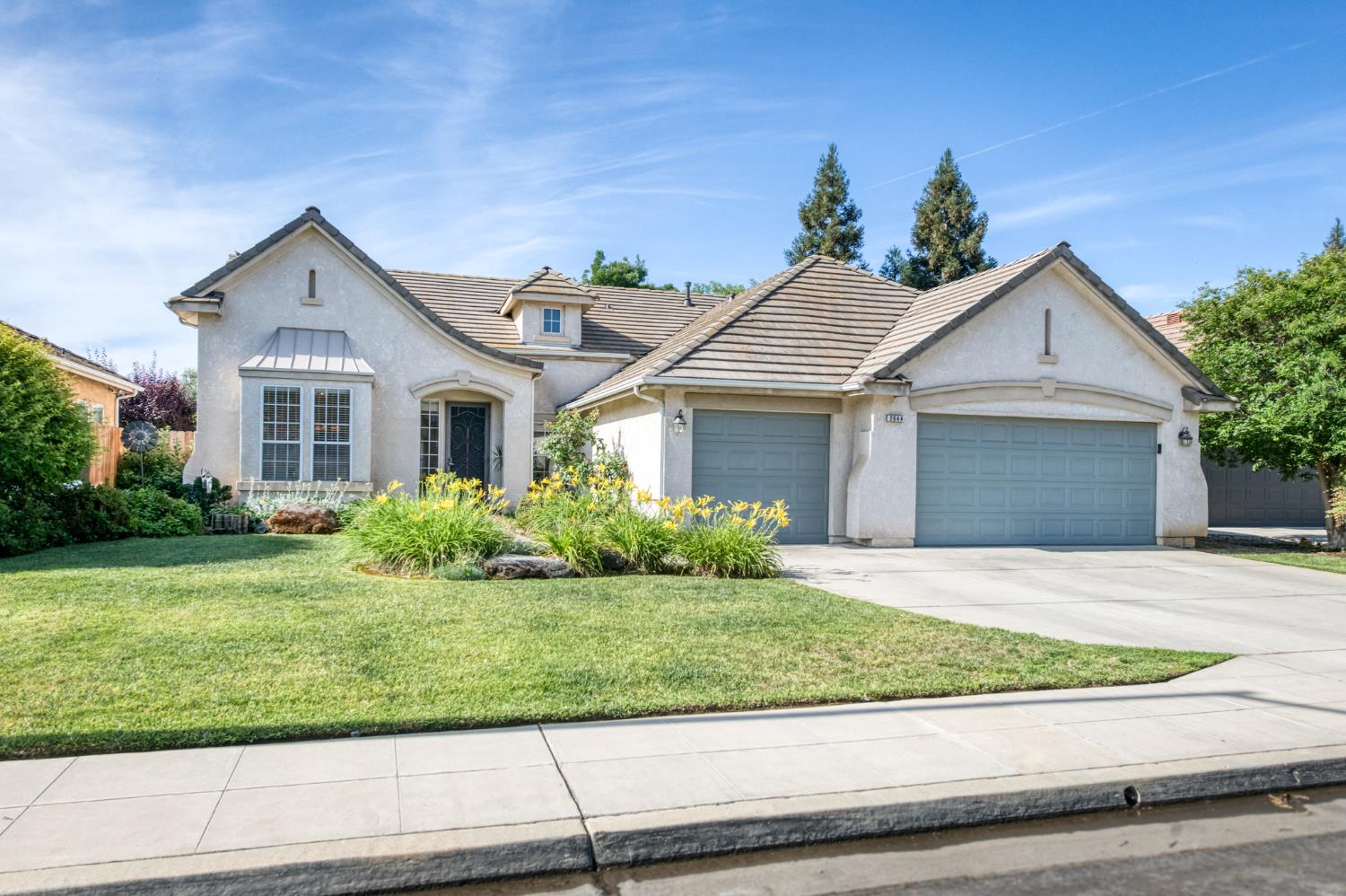 Single Family in Clovis - photo 2