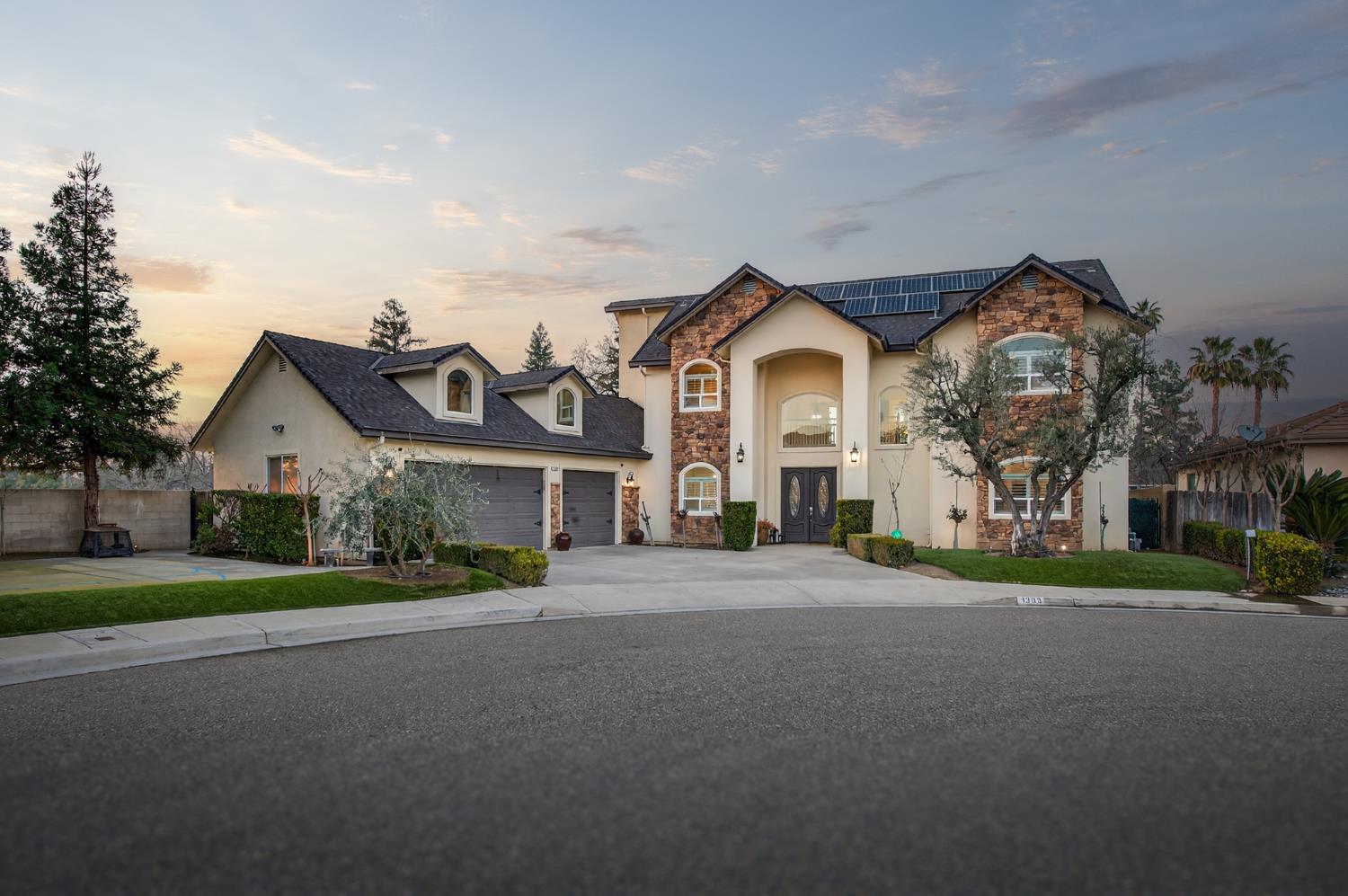 CLOVIS