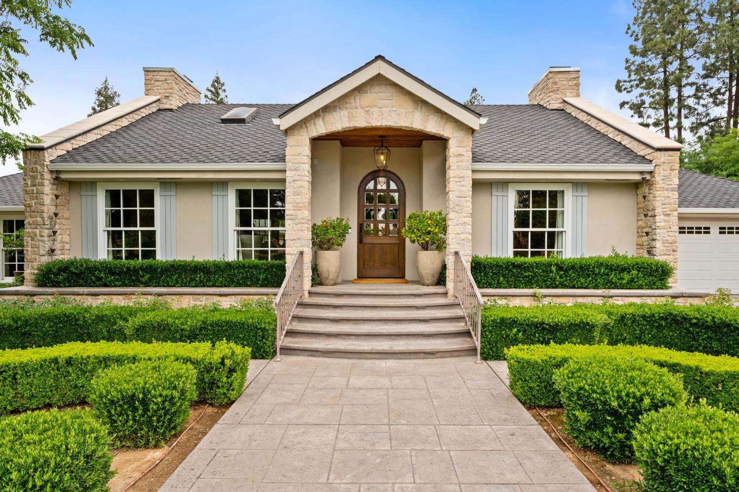 Single Family in Fresno - photo 3